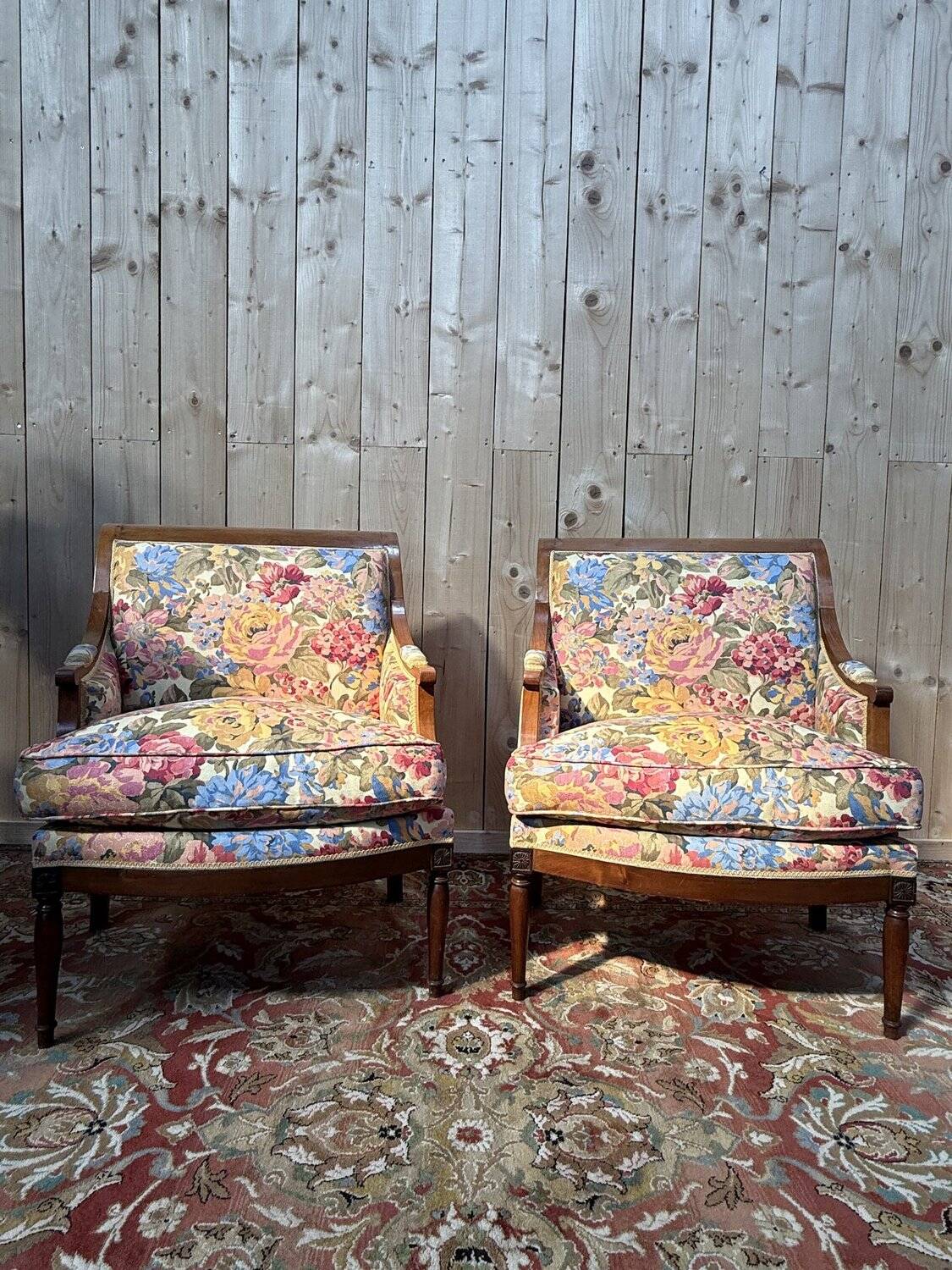Pair of large armchairs in Louis XVI - Neoclassical style
