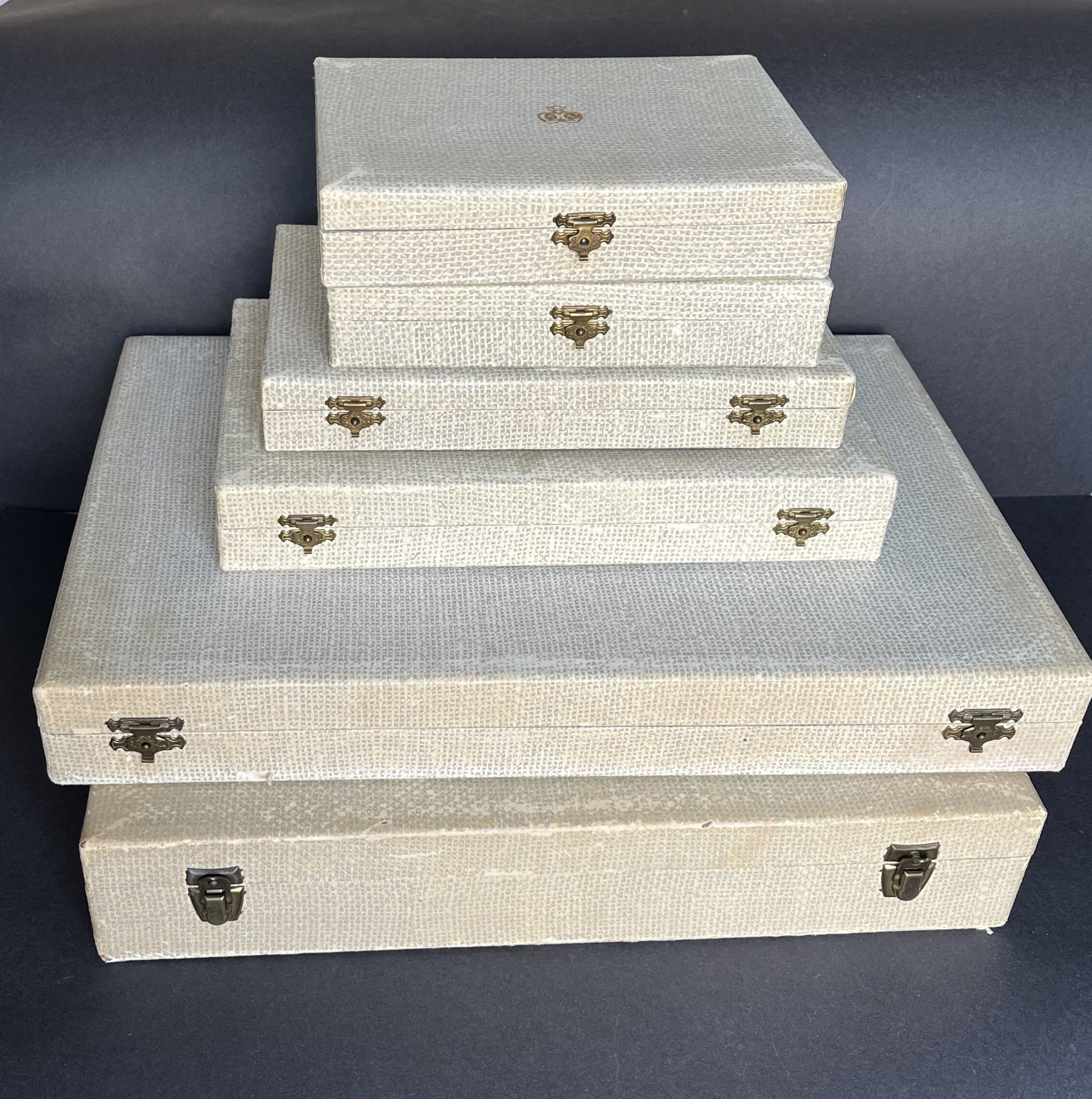 Ménagère Christofle modèle Marly 111 pièces