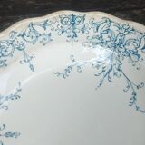 flat iron earthenware plate from the Moustiers faience factory signed Léon Graves