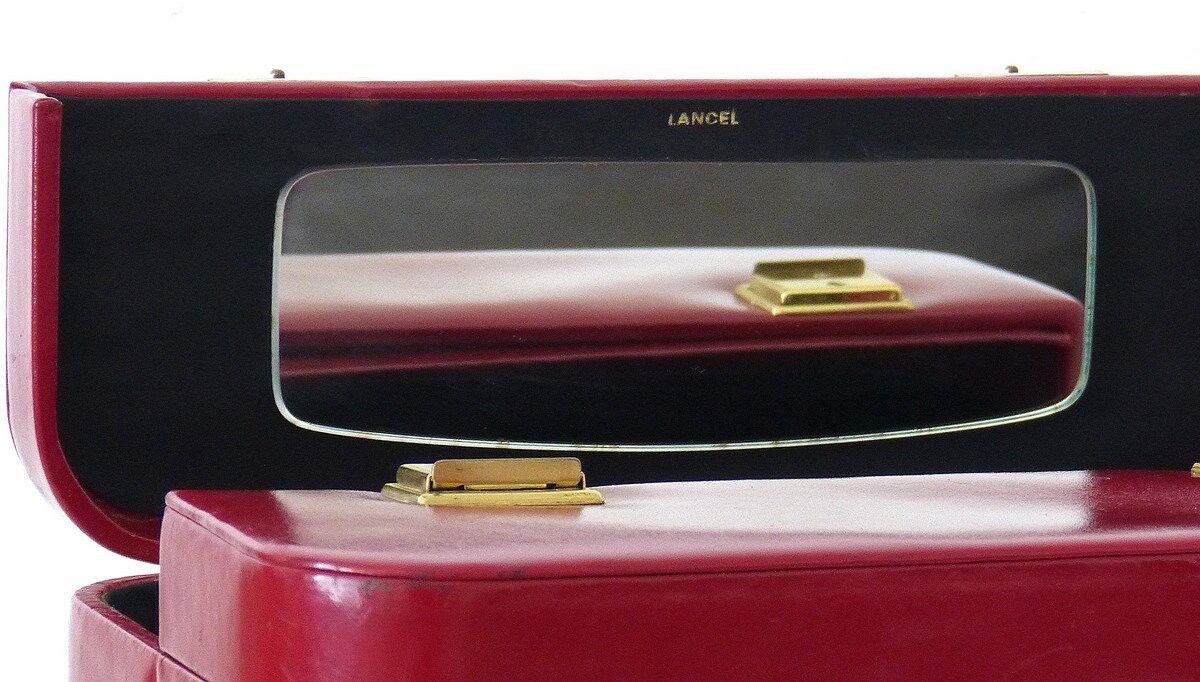 vanity lancel rouge