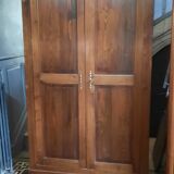 Armoire parisienne