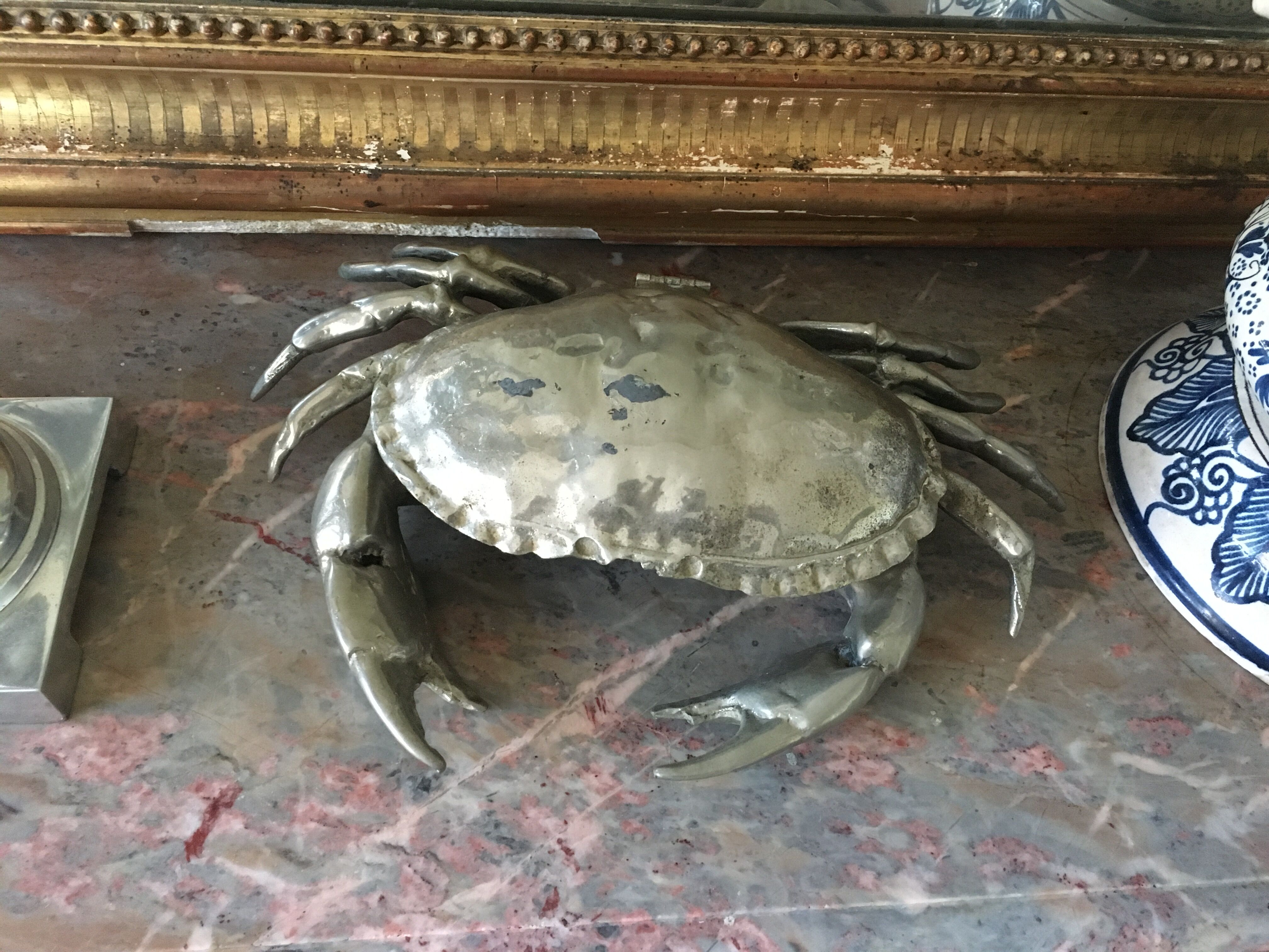 Silver metal box in crab shape