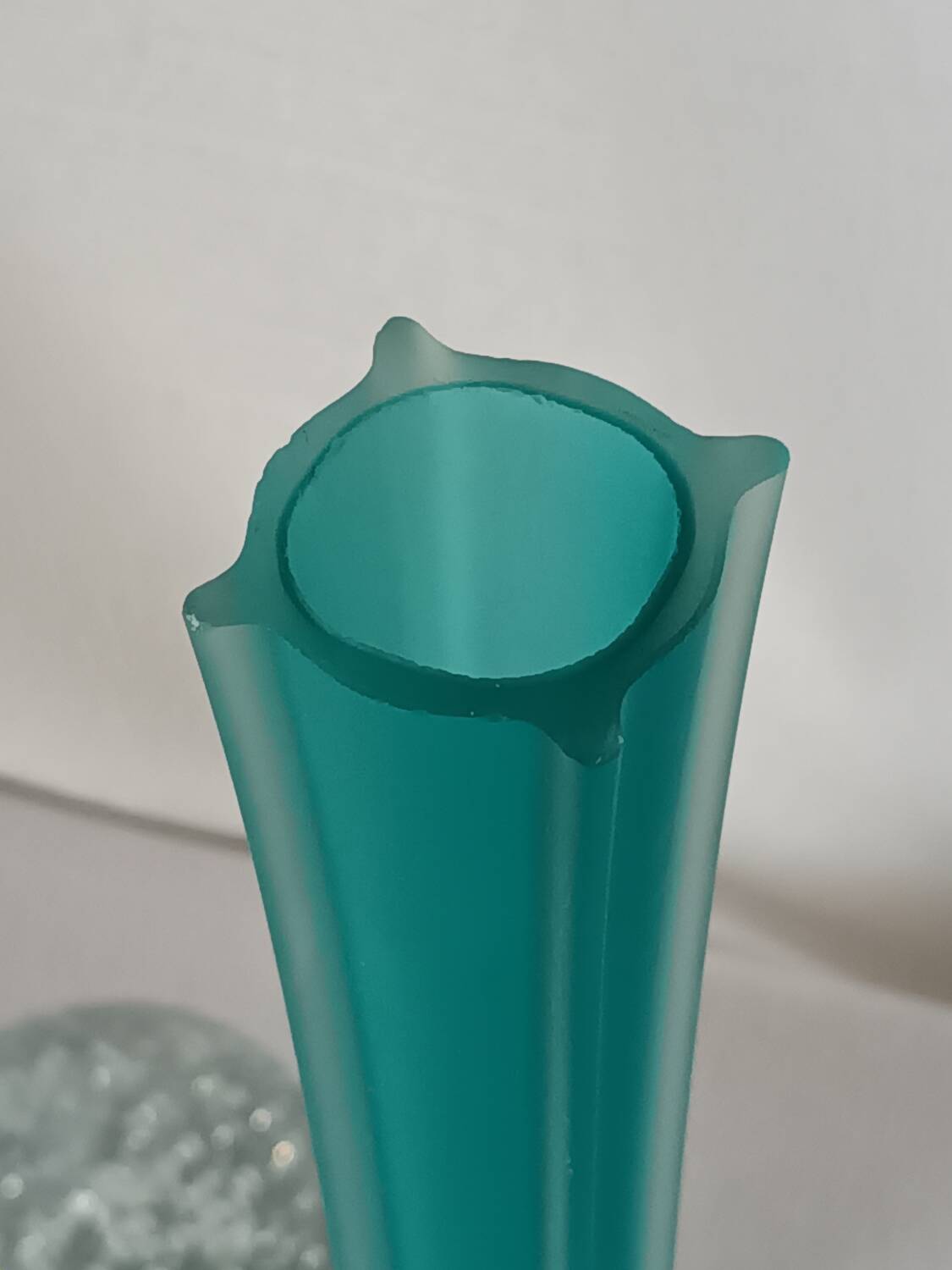 Vintage glass paste soliflore vase