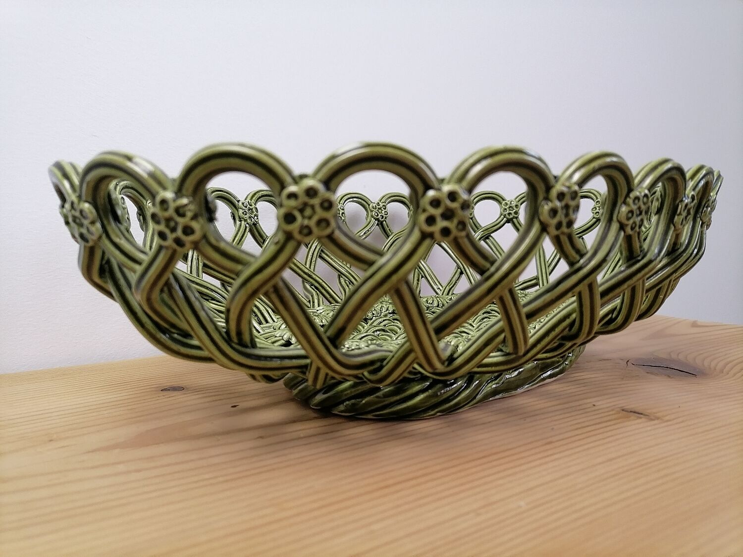 Braided ceramic basket