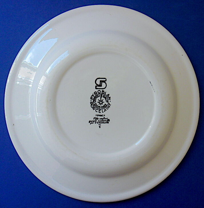 Suite of twelve (12) hotel-grade porcelain table plates