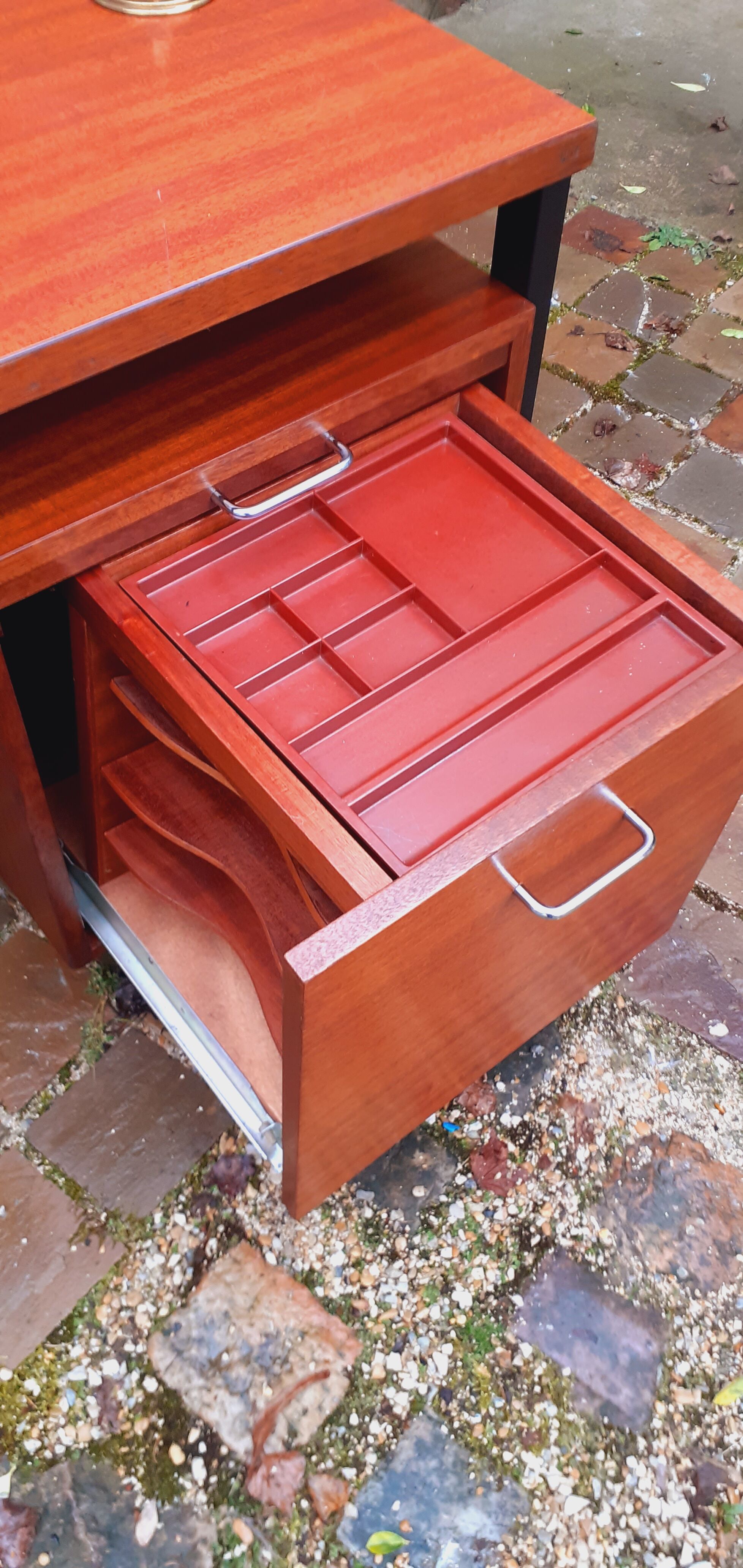 Desk year 60 Henri Balavoine