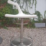 3 colico bar stools