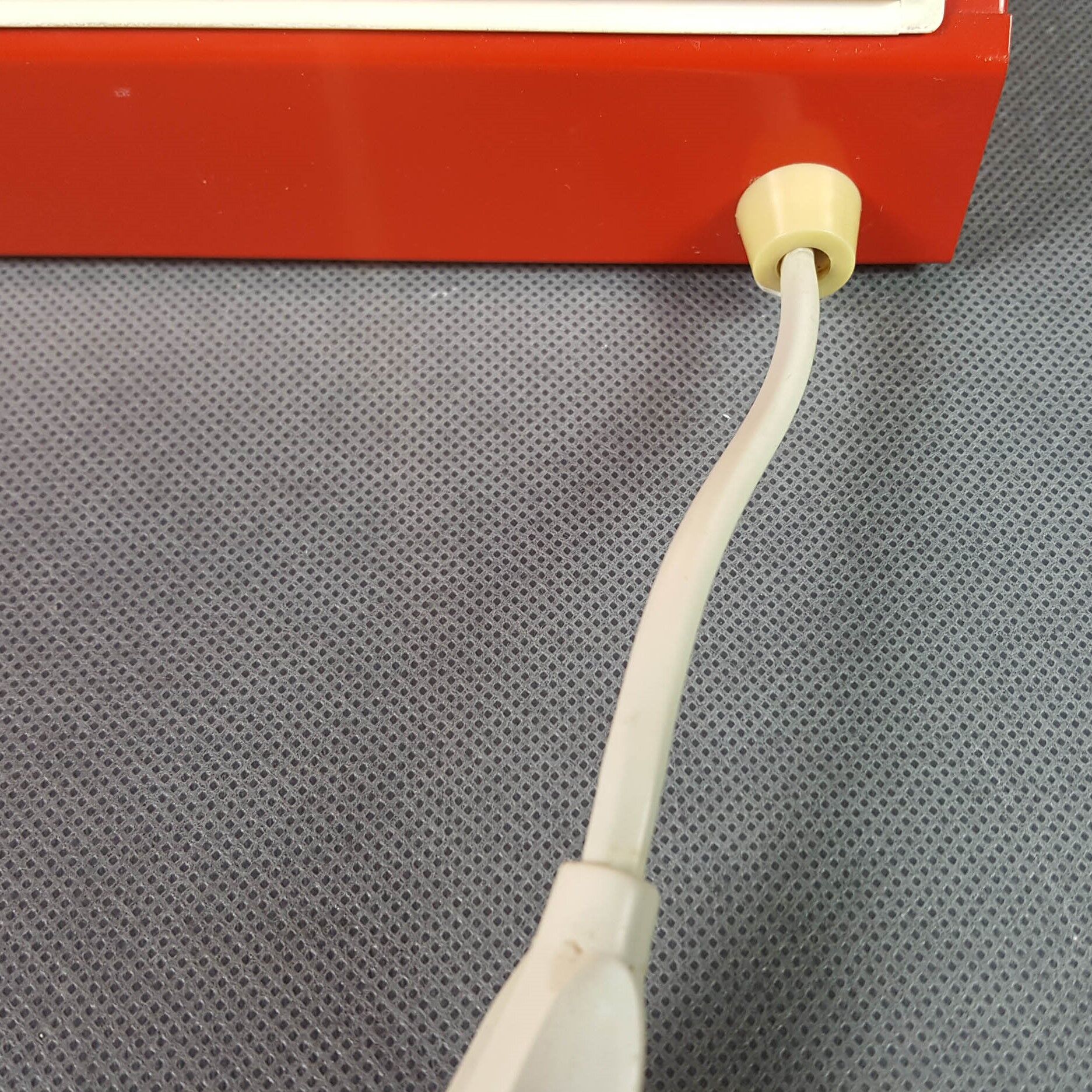 Wall lamp Ikea Typ V204 red metal- 80's