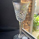 6 anciens verres à vin en cristal taillé