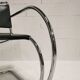 Fauteuil MR20 de Mies Van Der Rohe