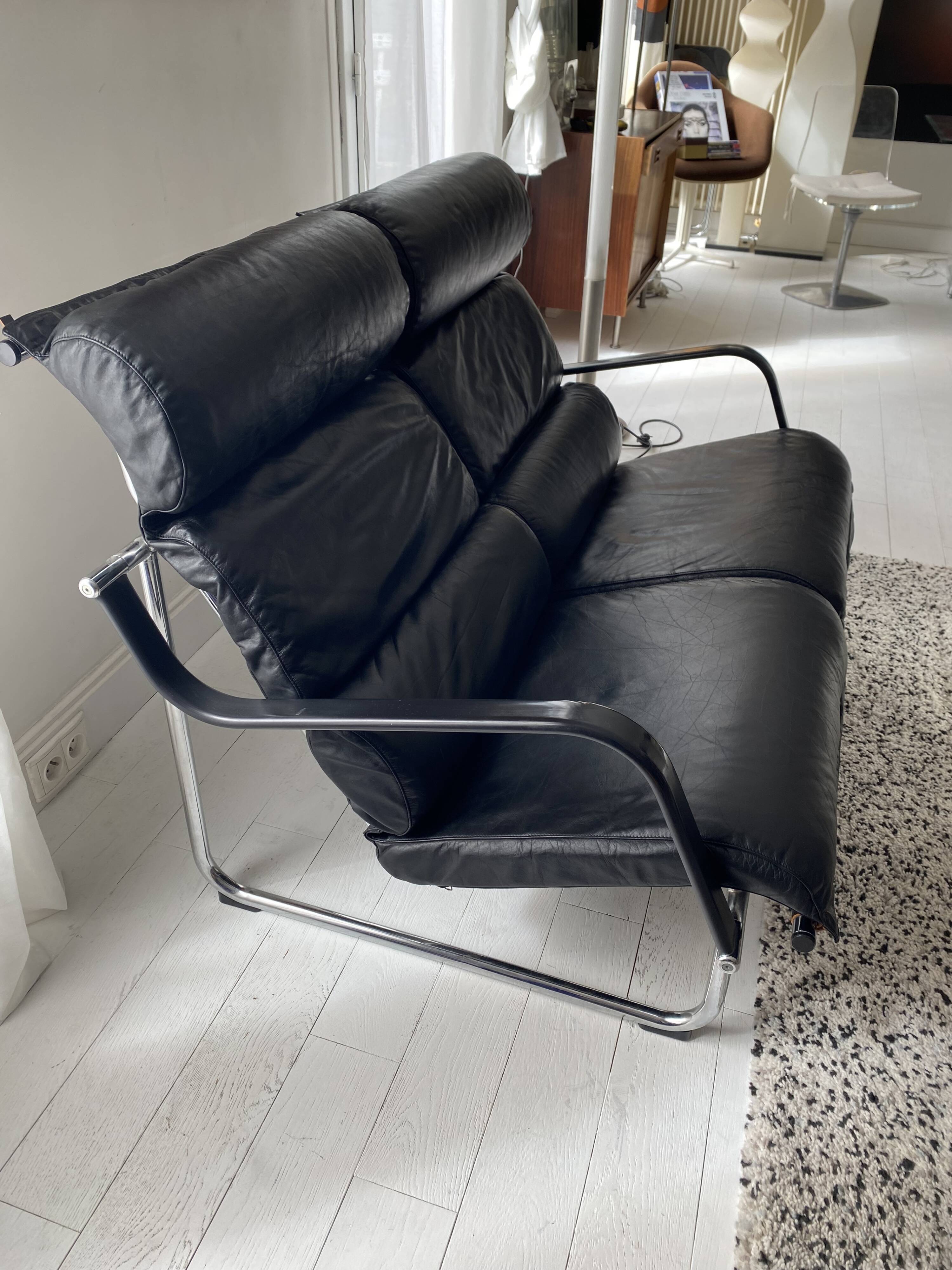 Yrjö Kukkapuro, sofa, "Remmi",1970s.