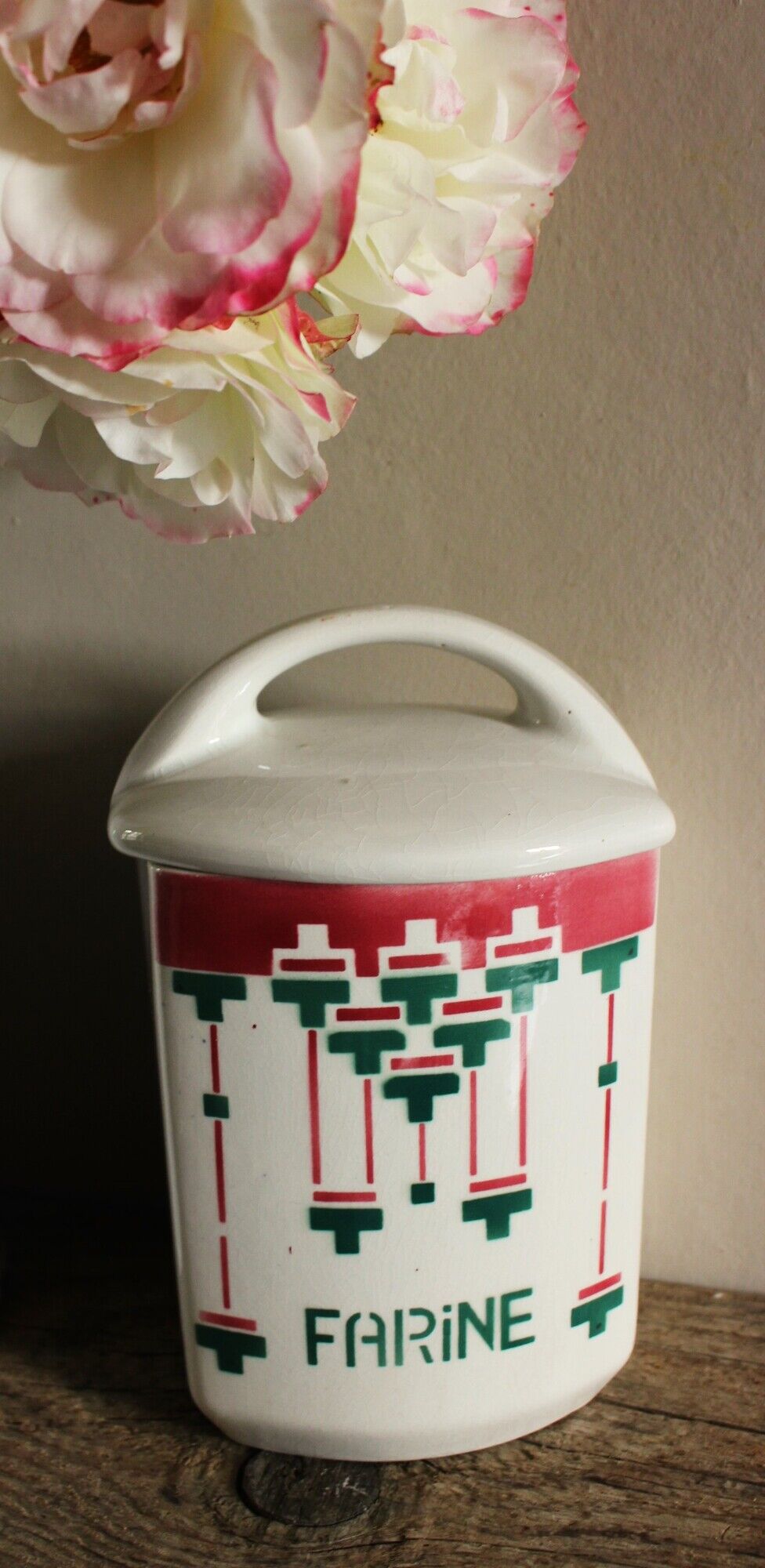 Flour pot Green pink lid Iron Earth Choisy the King