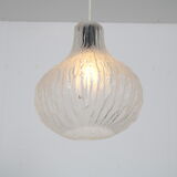Lampe suspendue en verre dépoli des années 1960 d’Autriche