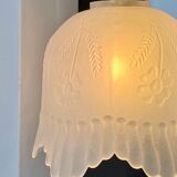 Pendant in etched opaque glass