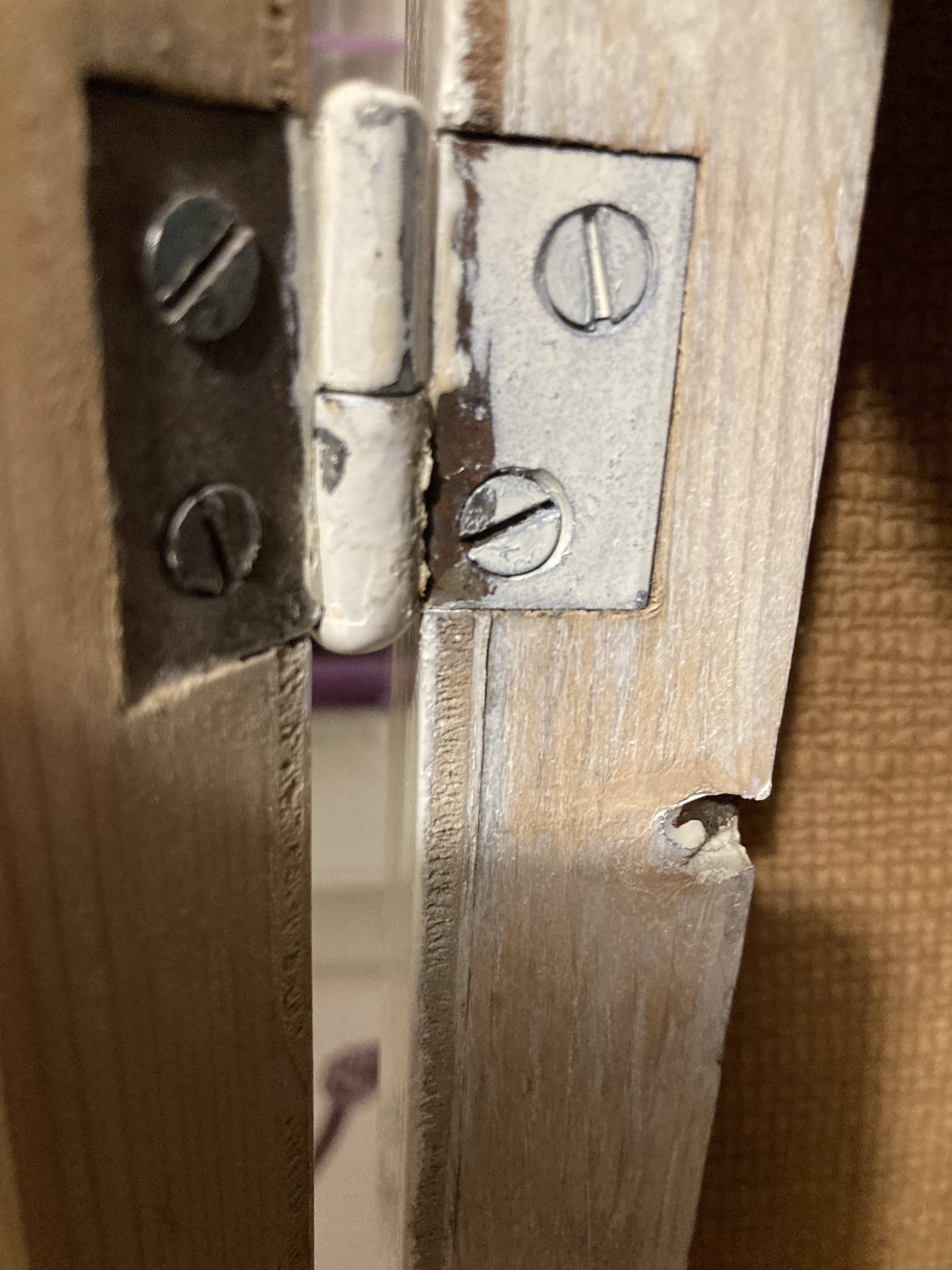 Medicine cabinet from the 50s/60s