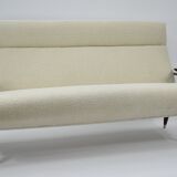 Canapé Danemark années 1960 bouclé beige