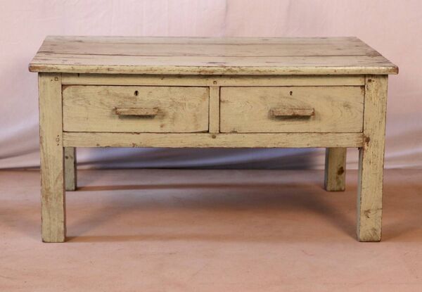 Ancienne table de chevet en teck birman patine écrue verte d’origine