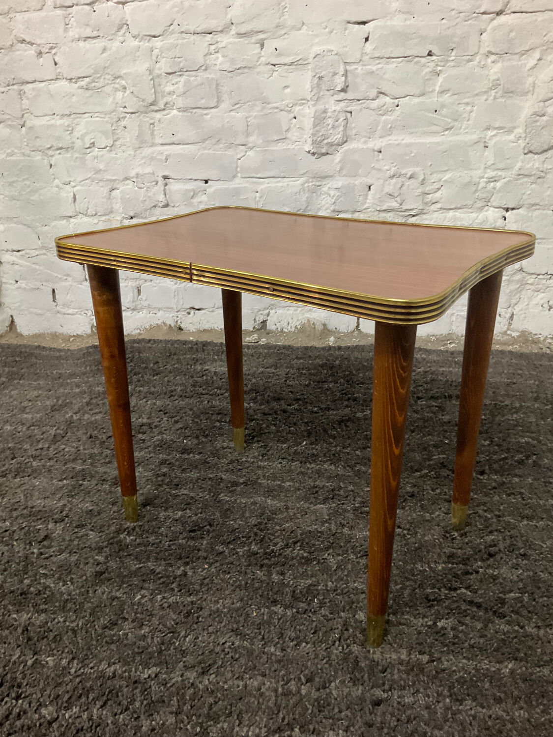 Vintage side table in Formica and teak 70s