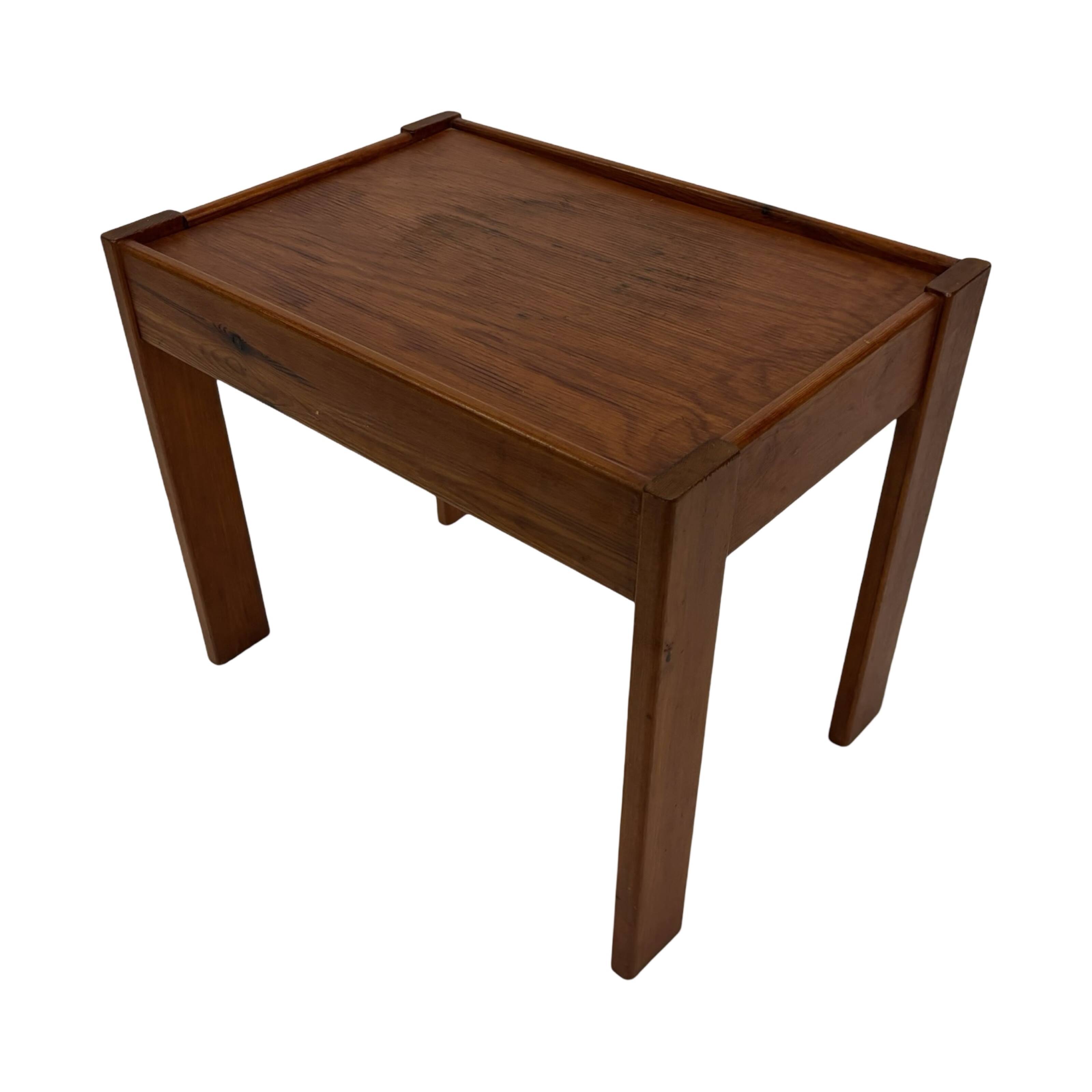 Vintage set of 3 side tables nesting pine wood 60s