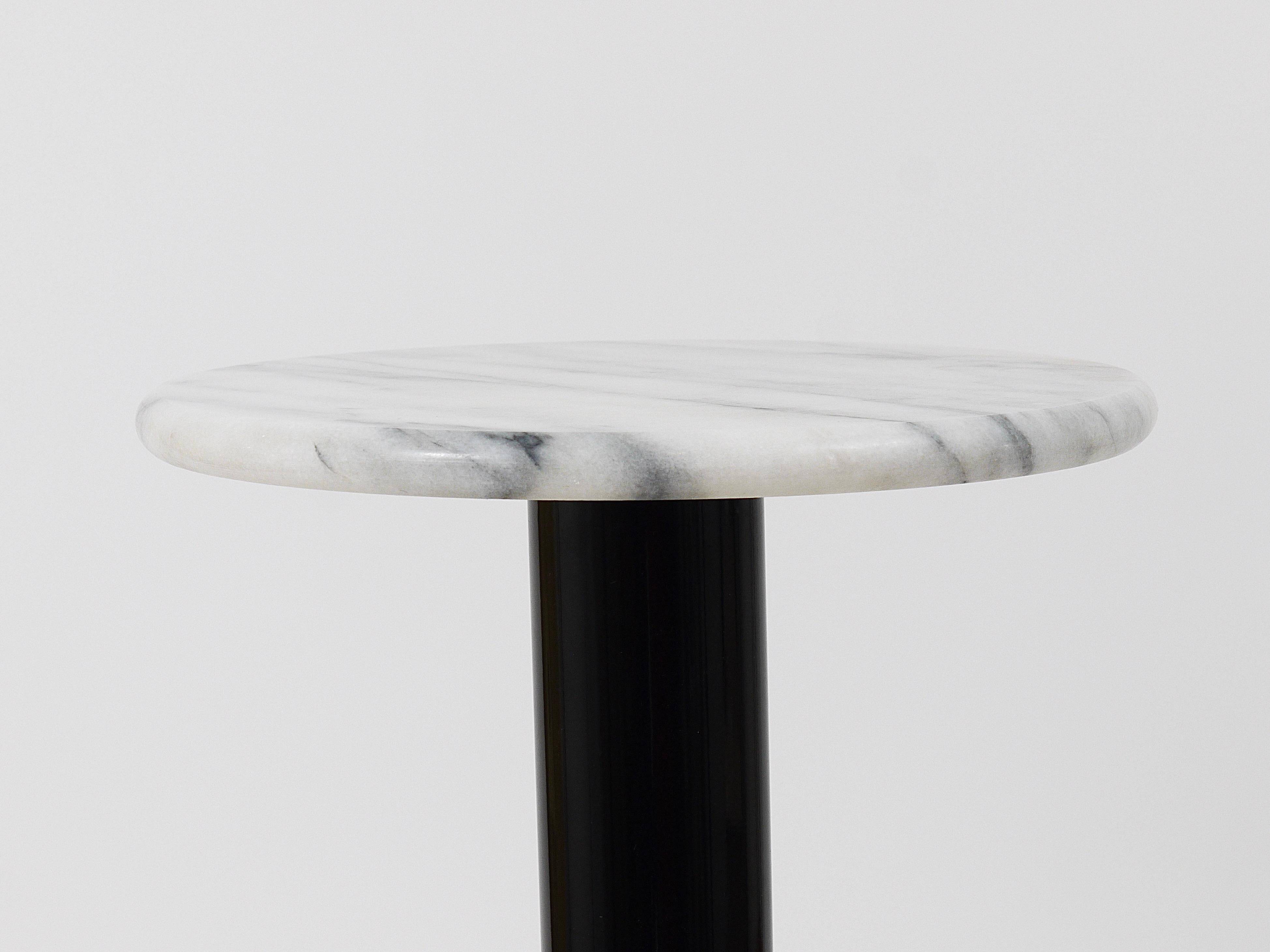 Postmodern pedestal table / plant stand in white Carrara marble, Italy, 1980s