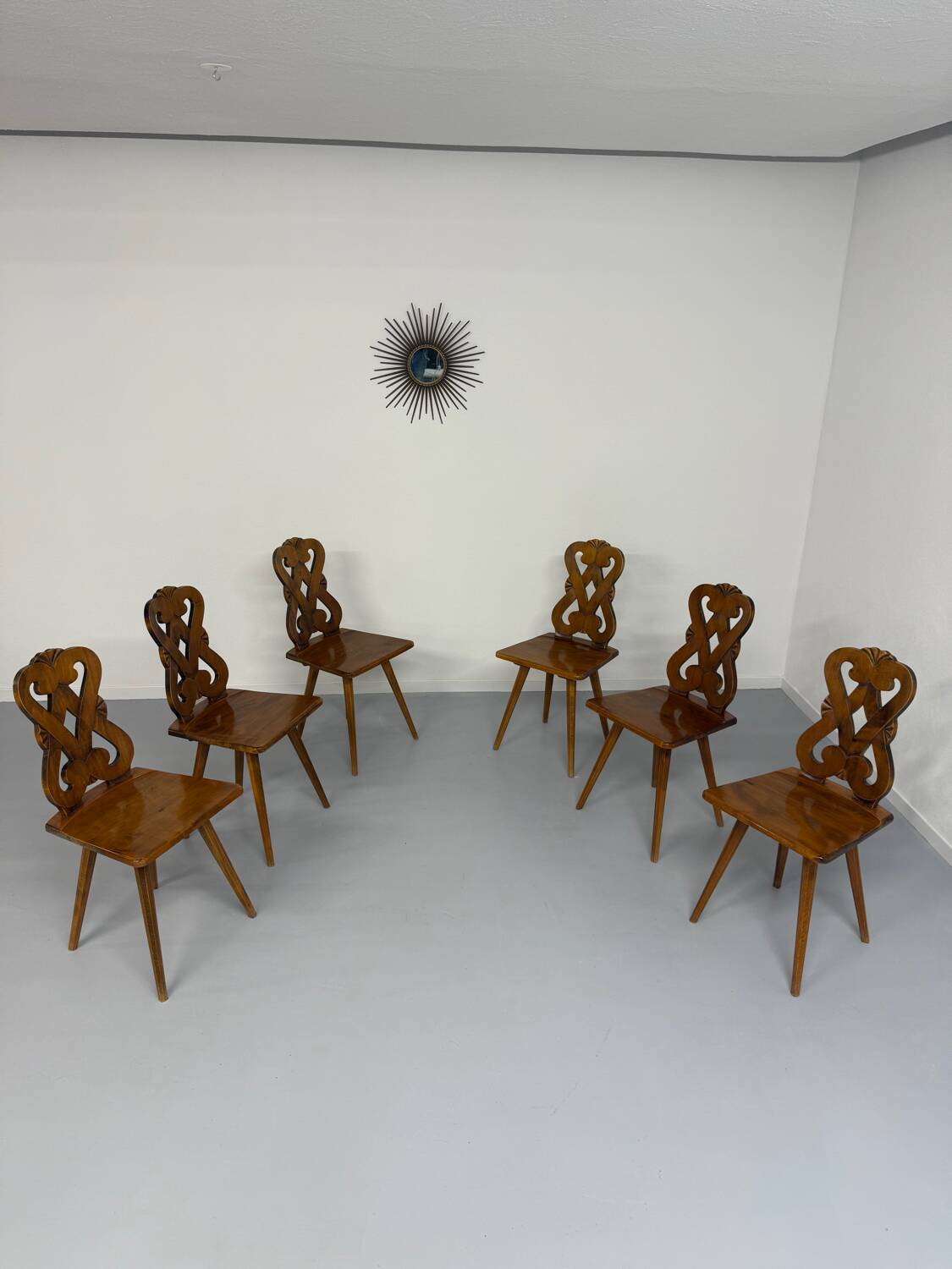 Set of 6 Alsatian double heart chairs in solid oak, early 20th century