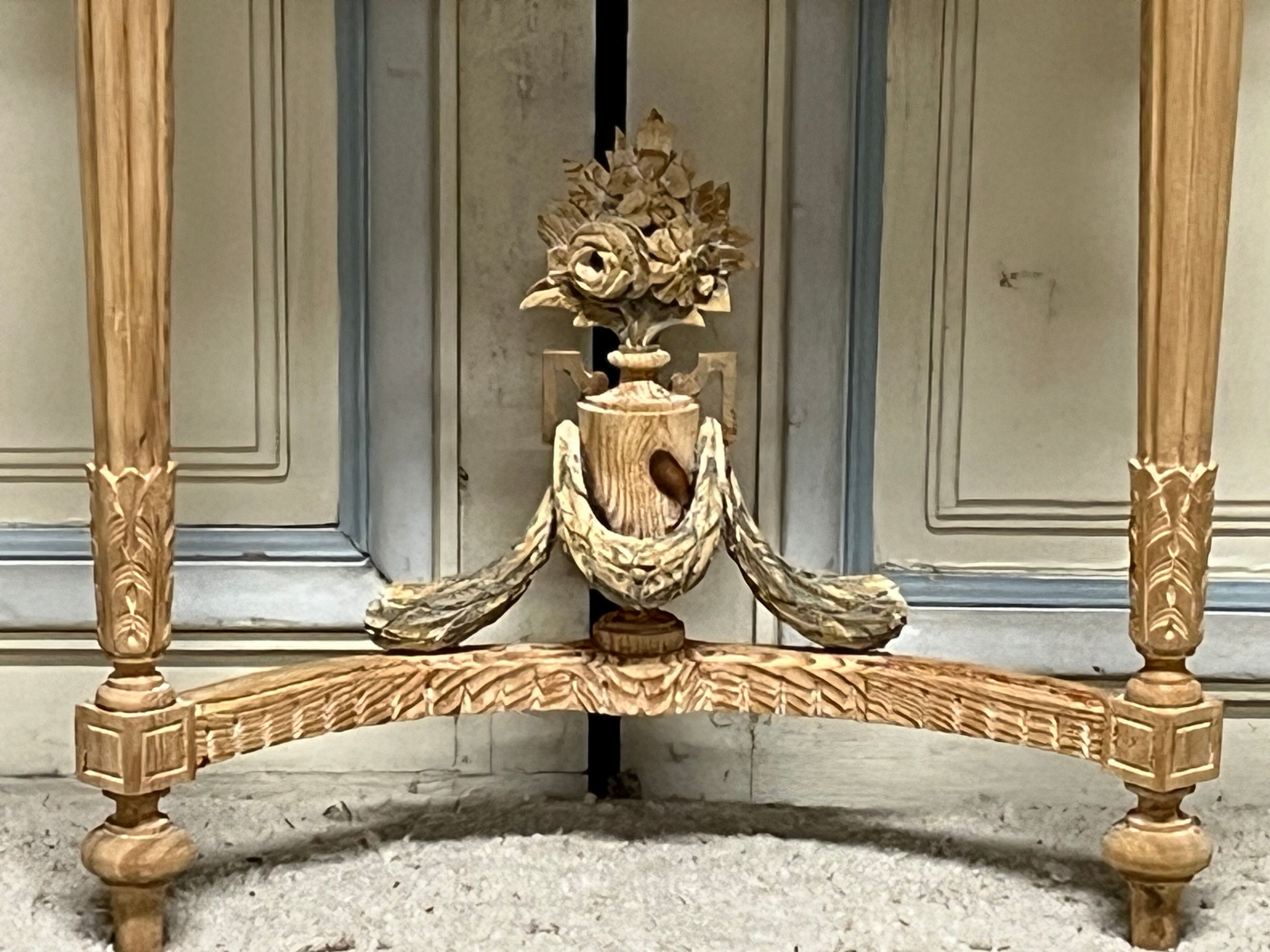 Console in bleached fir