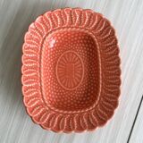 Plat ancien en céramique , coloris corail