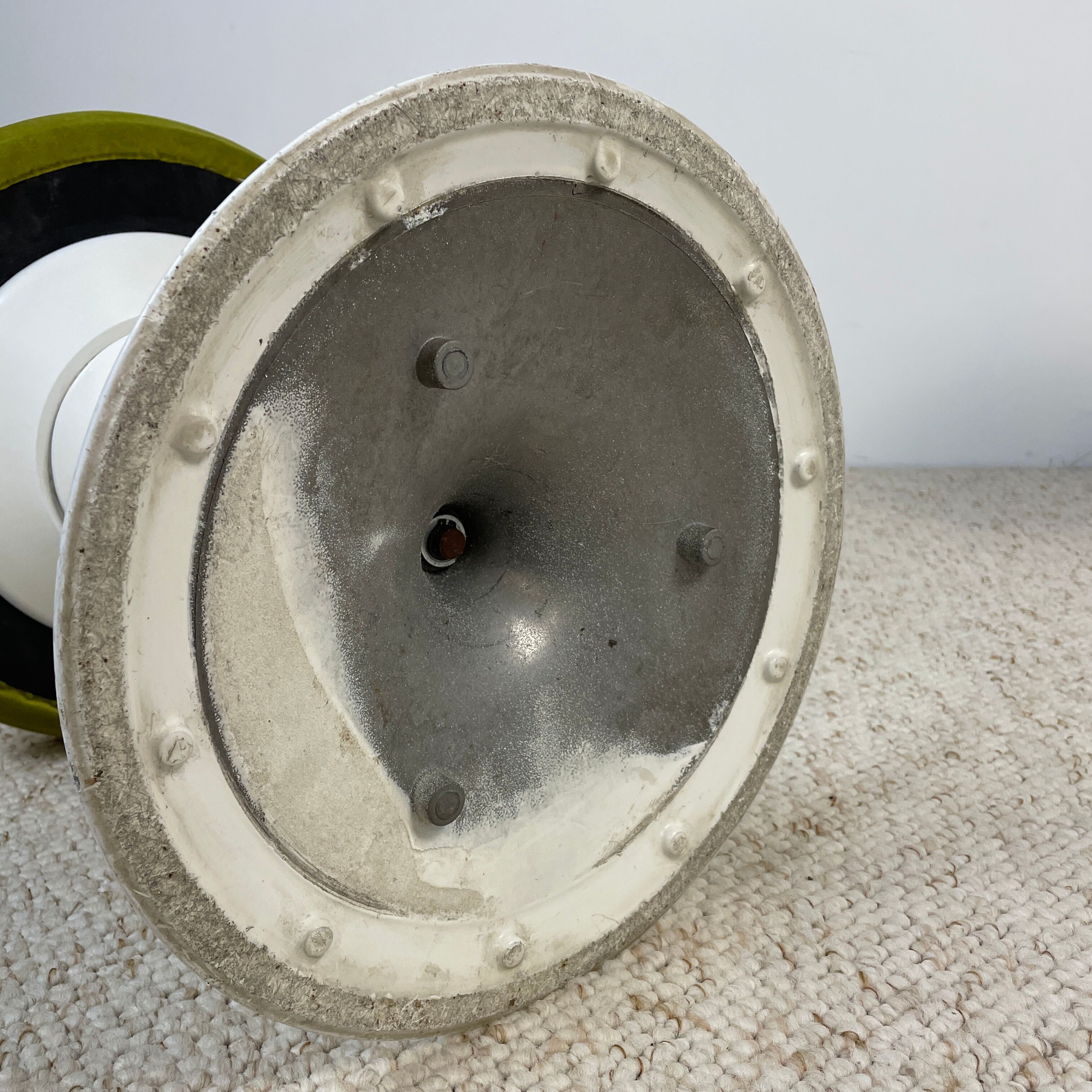 Tulip stools by Eero Saarinen, Knoll edition