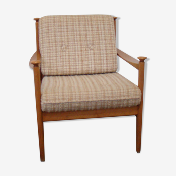 Vintage Danish design arm chair