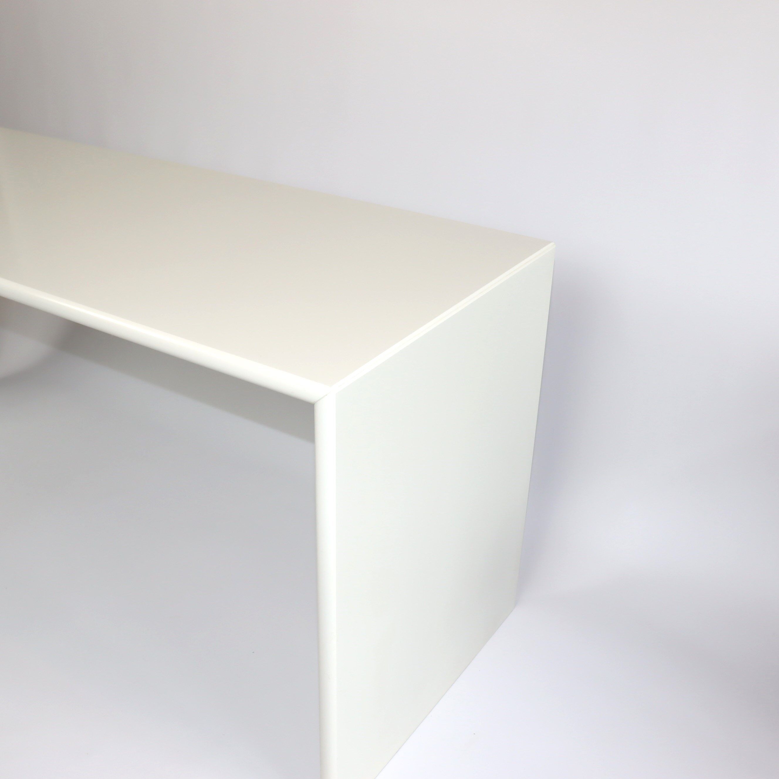 Bureau danois "Monterey"