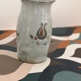 Vase en grés signé AH