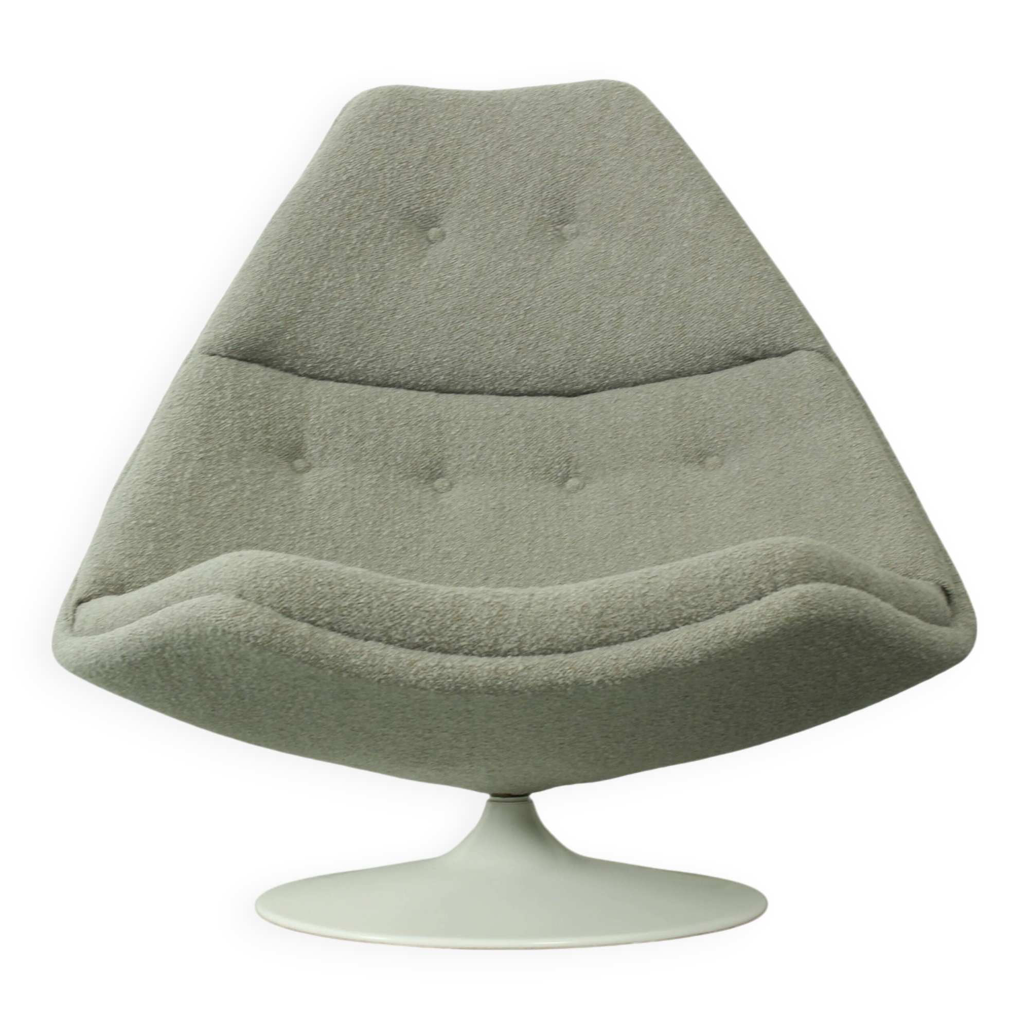 F590 lounge chair designed by Geoffrey Harcourt for Artifort.