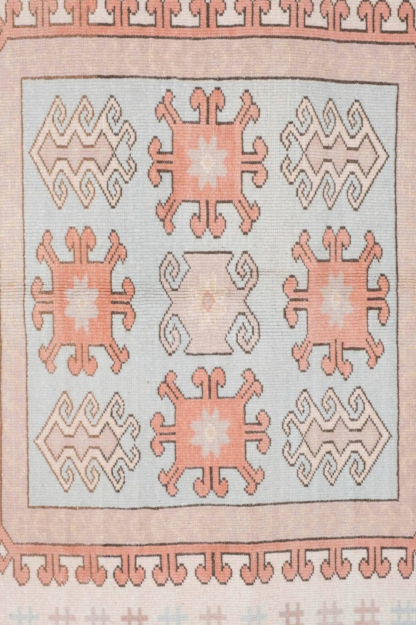Vintage Turkish Oushak rug 173x235 cm