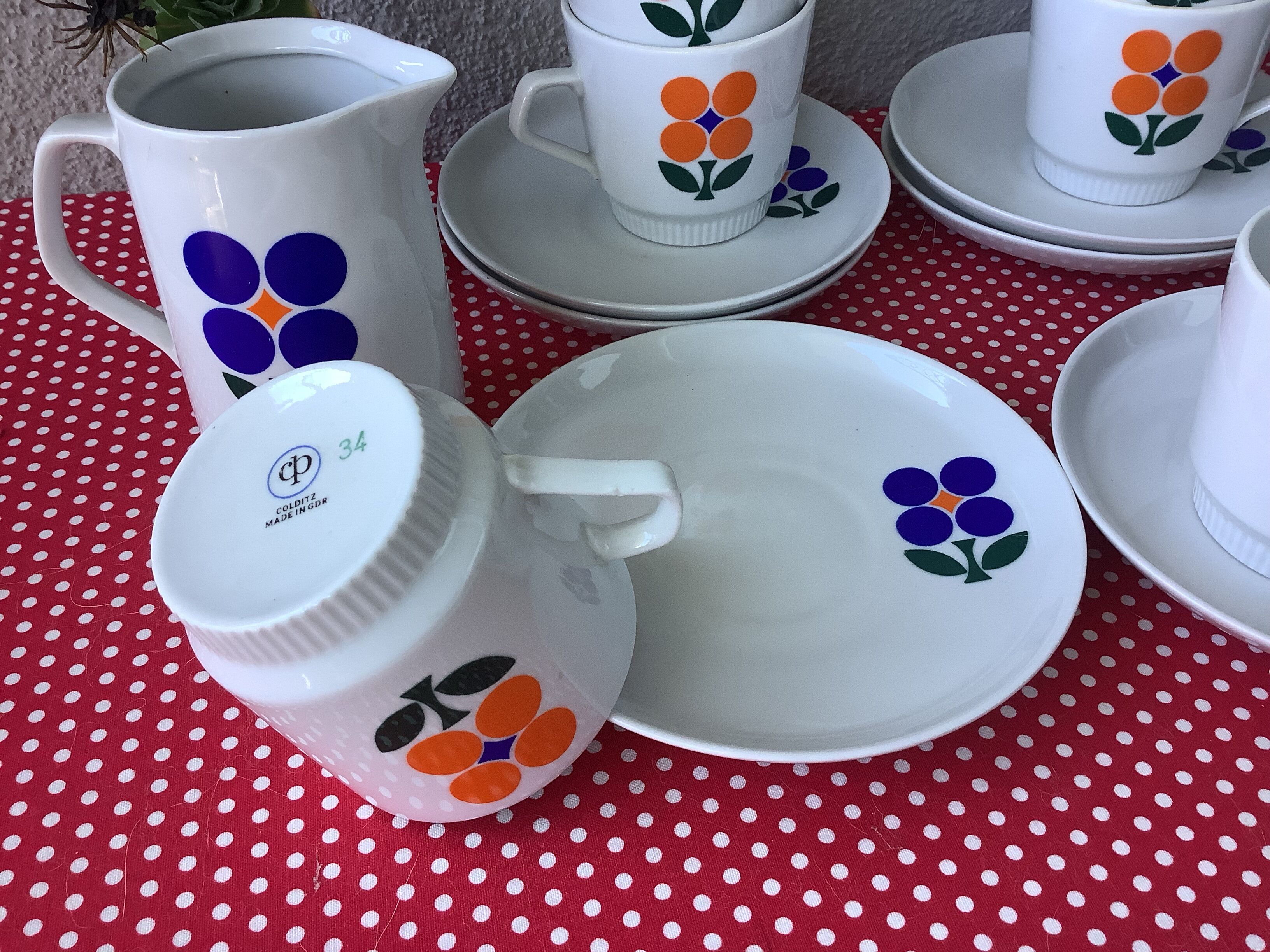 Colditz seventies porcelain cups