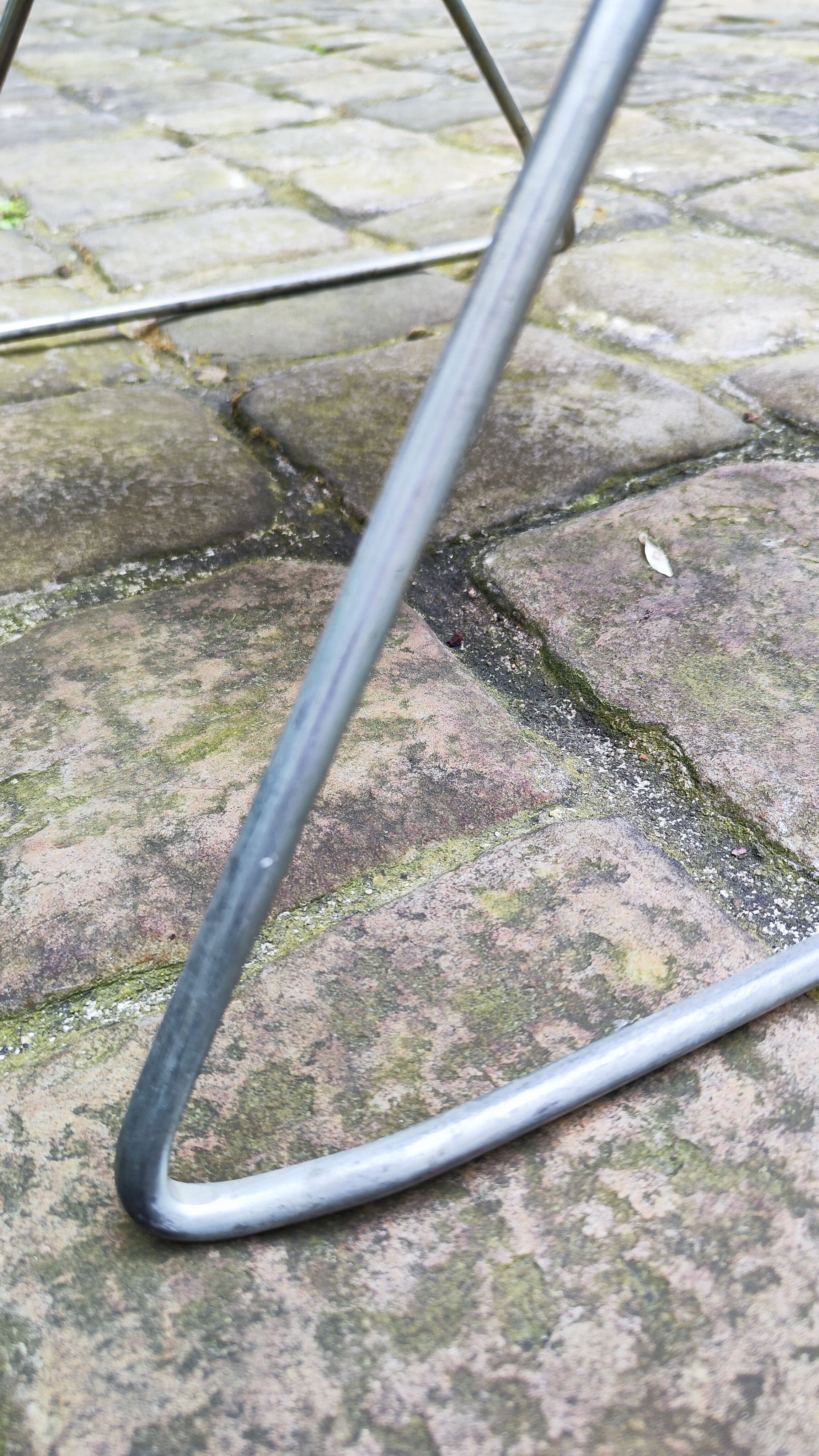 Beaubourg chairs in steel and fabrics by Michel Cadestin and Georges Laurent - 1976