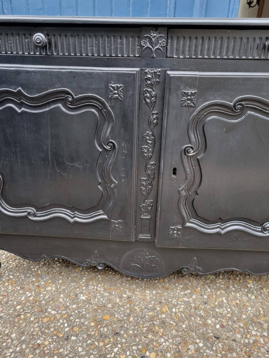 Black Louis XV low sideboard