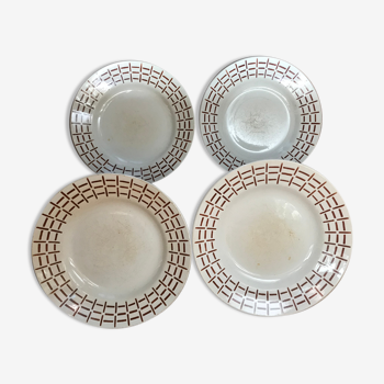 Lot de 4 assiettes St Amand