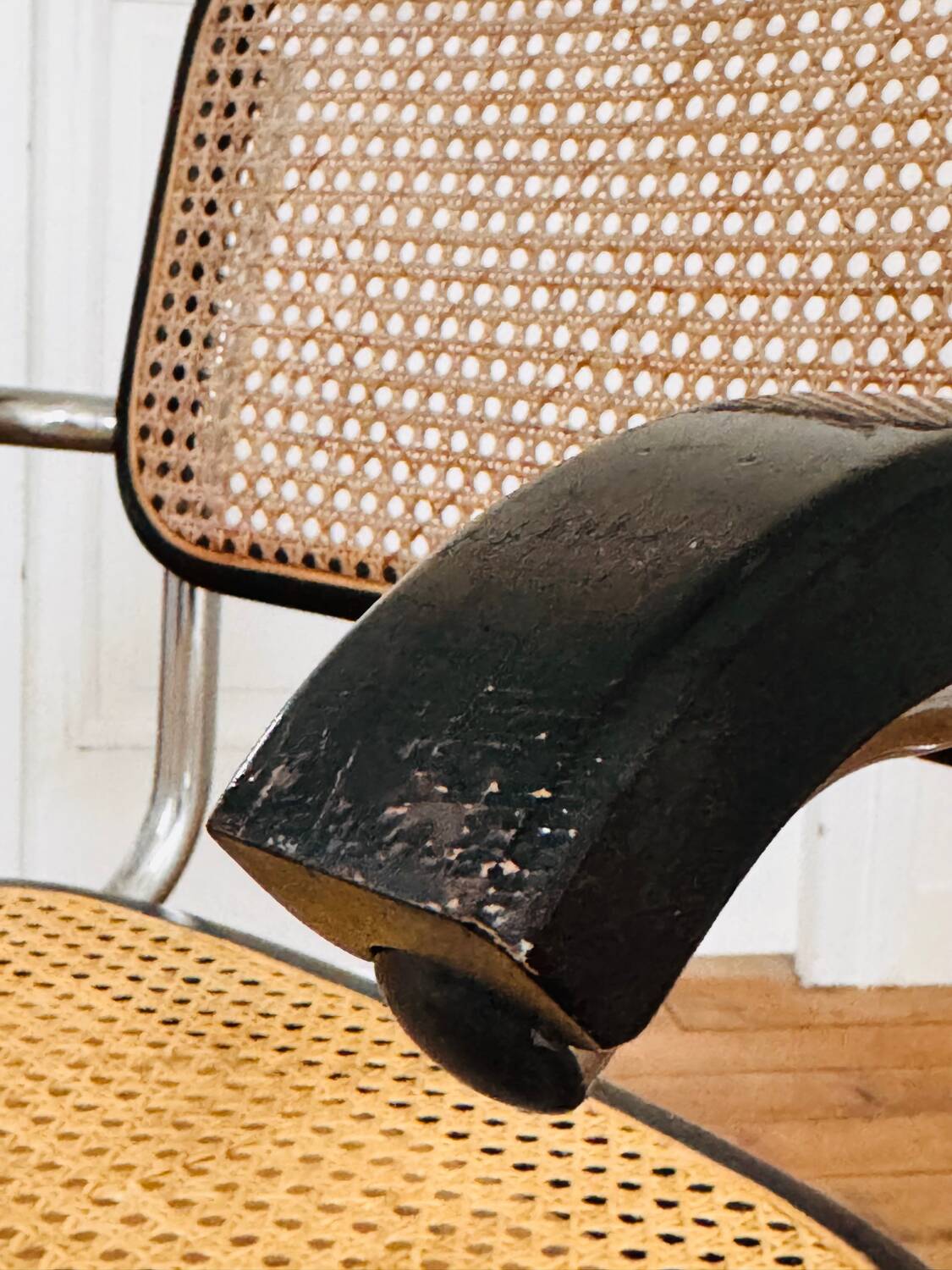 Pair of B64 armchairs with armrests Marcel Breuer