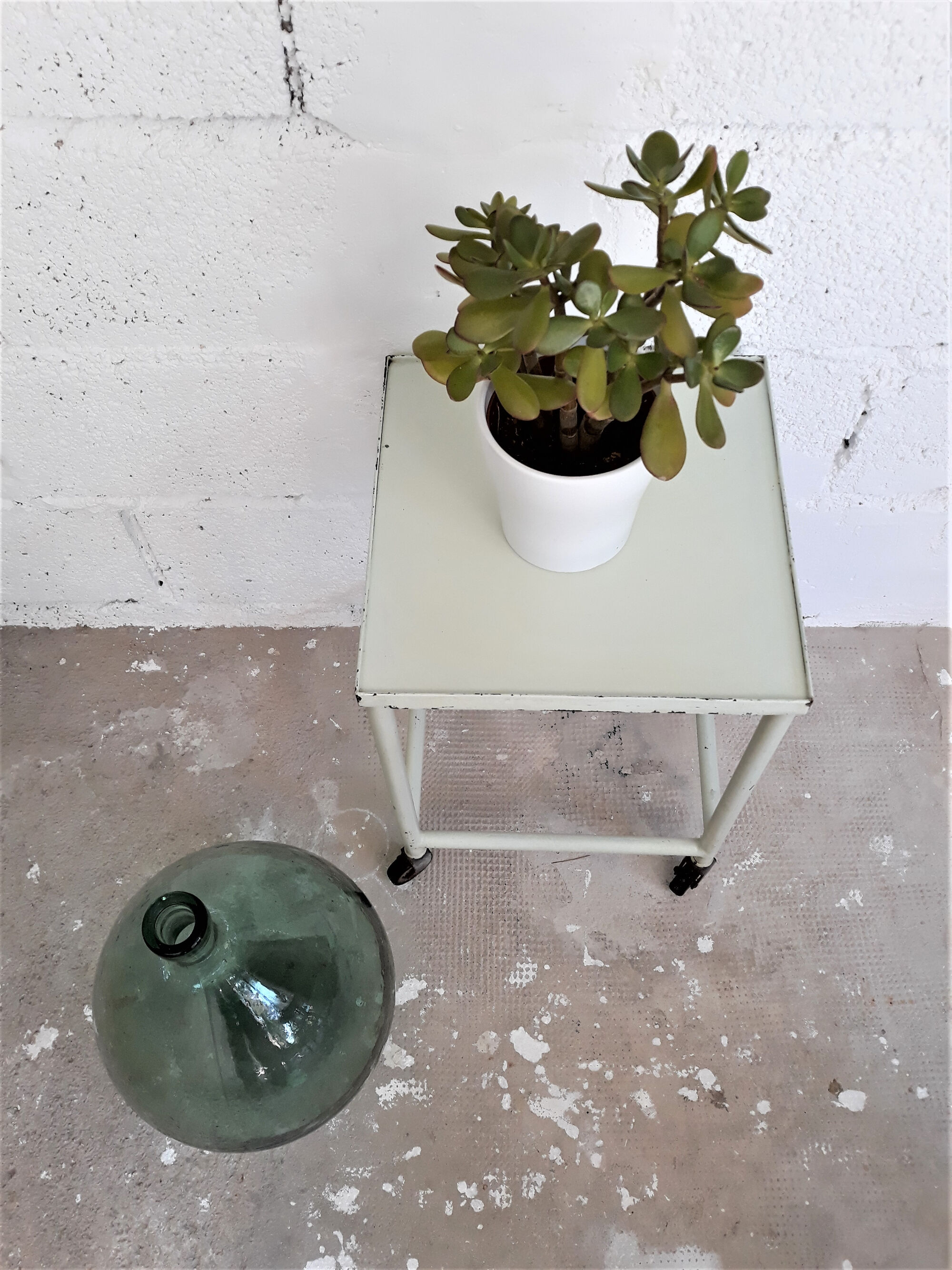 Desserte / Small roller-coaster / Plant Door / Side table / Sofa tip / Chevet / Vintage 1950 /