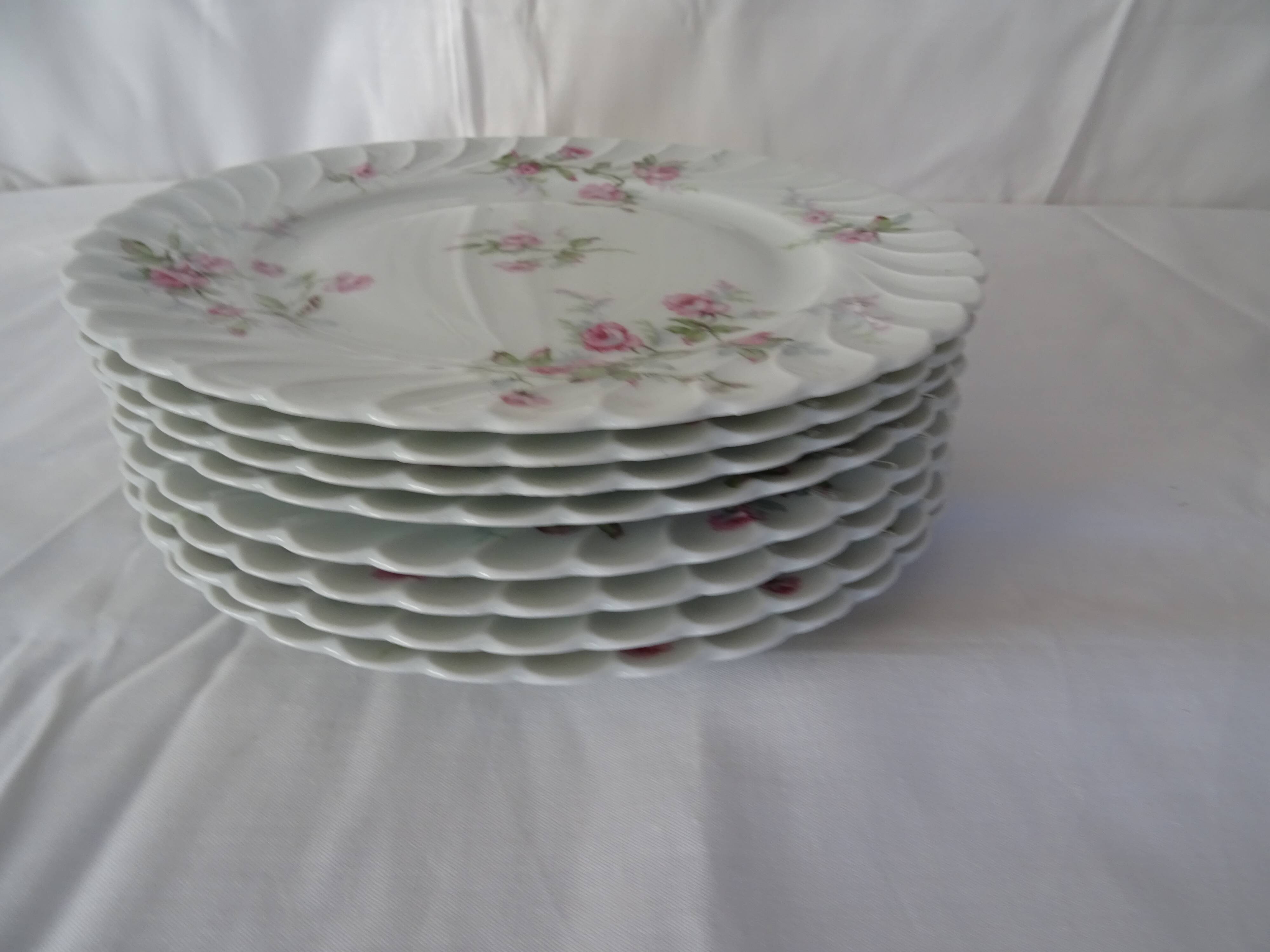 8 flat plates Haviland 426112 Sylvie flowers small roses Limoges