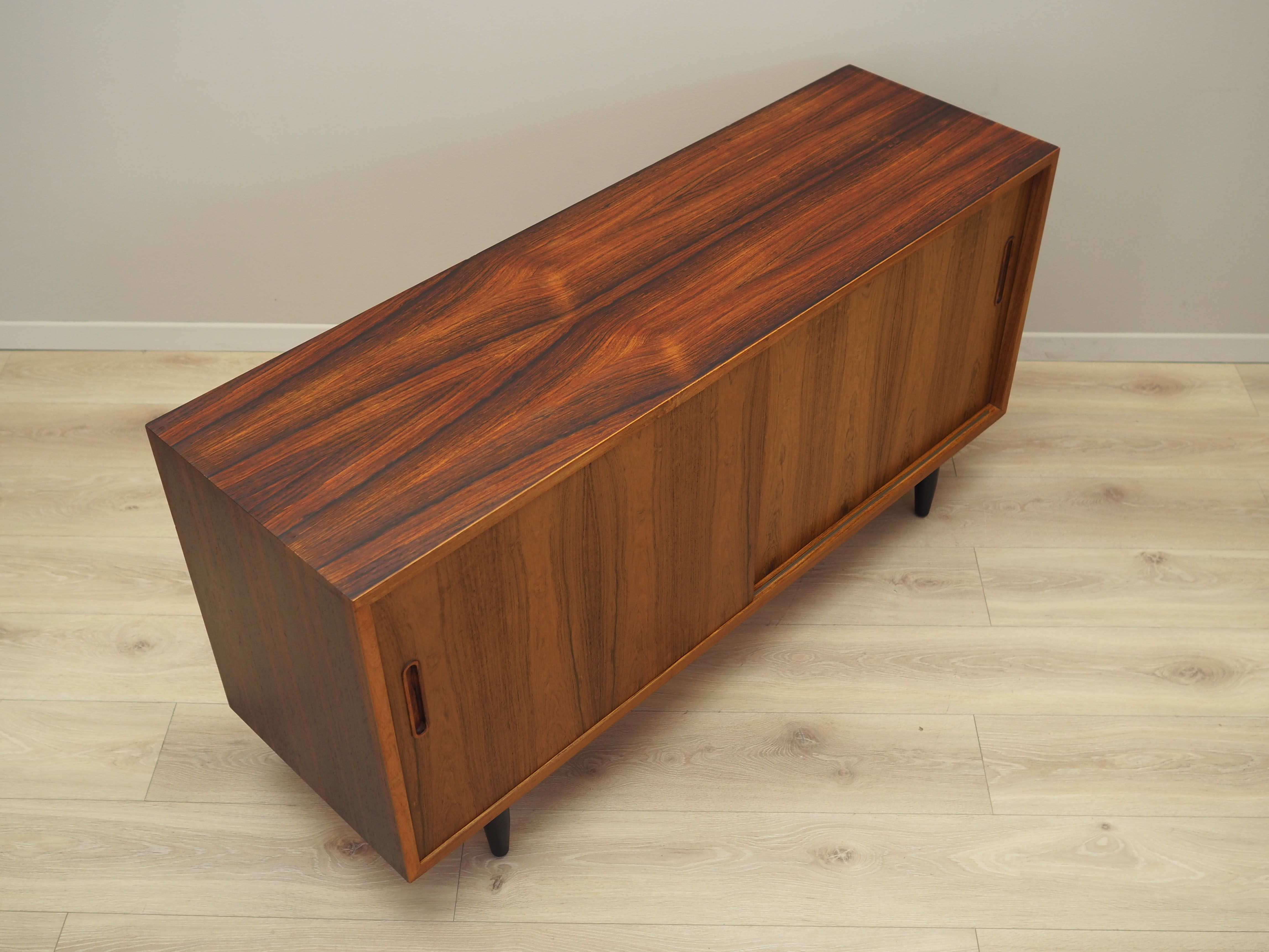 Rosewood cabinet, Danish design, 1970s, manufacture: Hundevad
