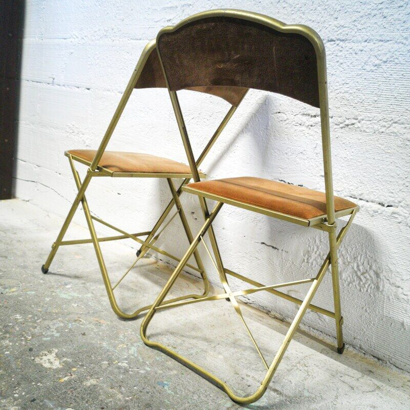 Pair of Chaisor folding chairs