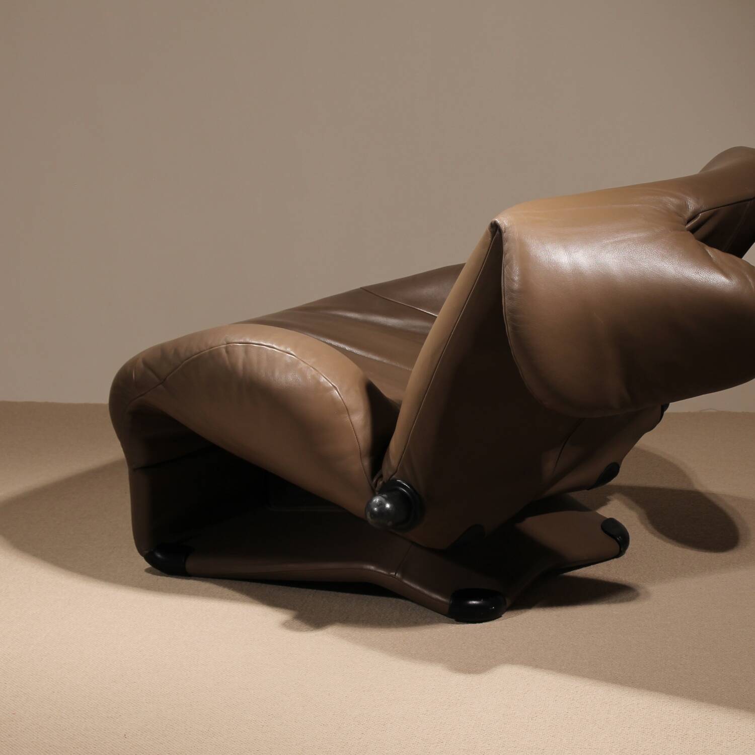 Lounge Chair ‚Wink‘ by Toshiyuki Kita for Cassina | Italy 1980