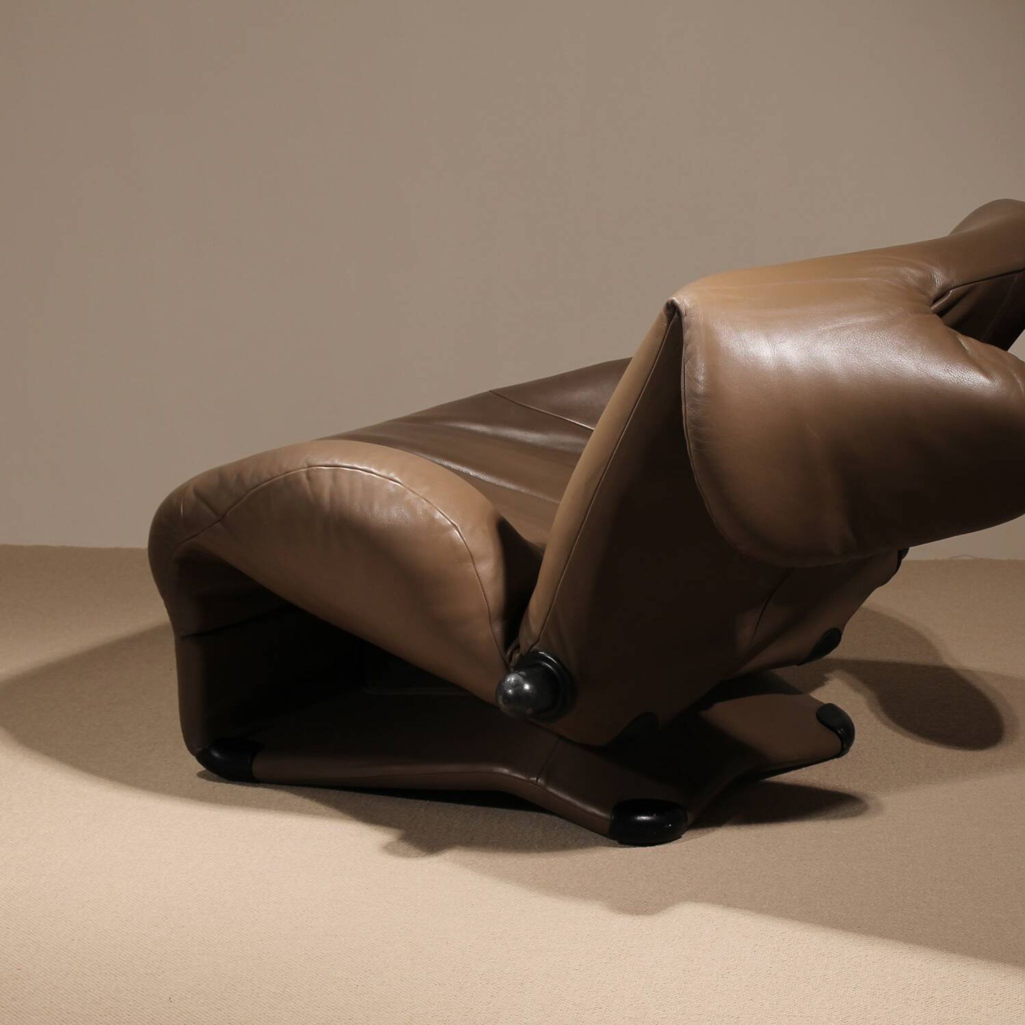 Lounge Chair ‚Wink‘ by Toshiyuki Kita for Cassina | Italy 1980