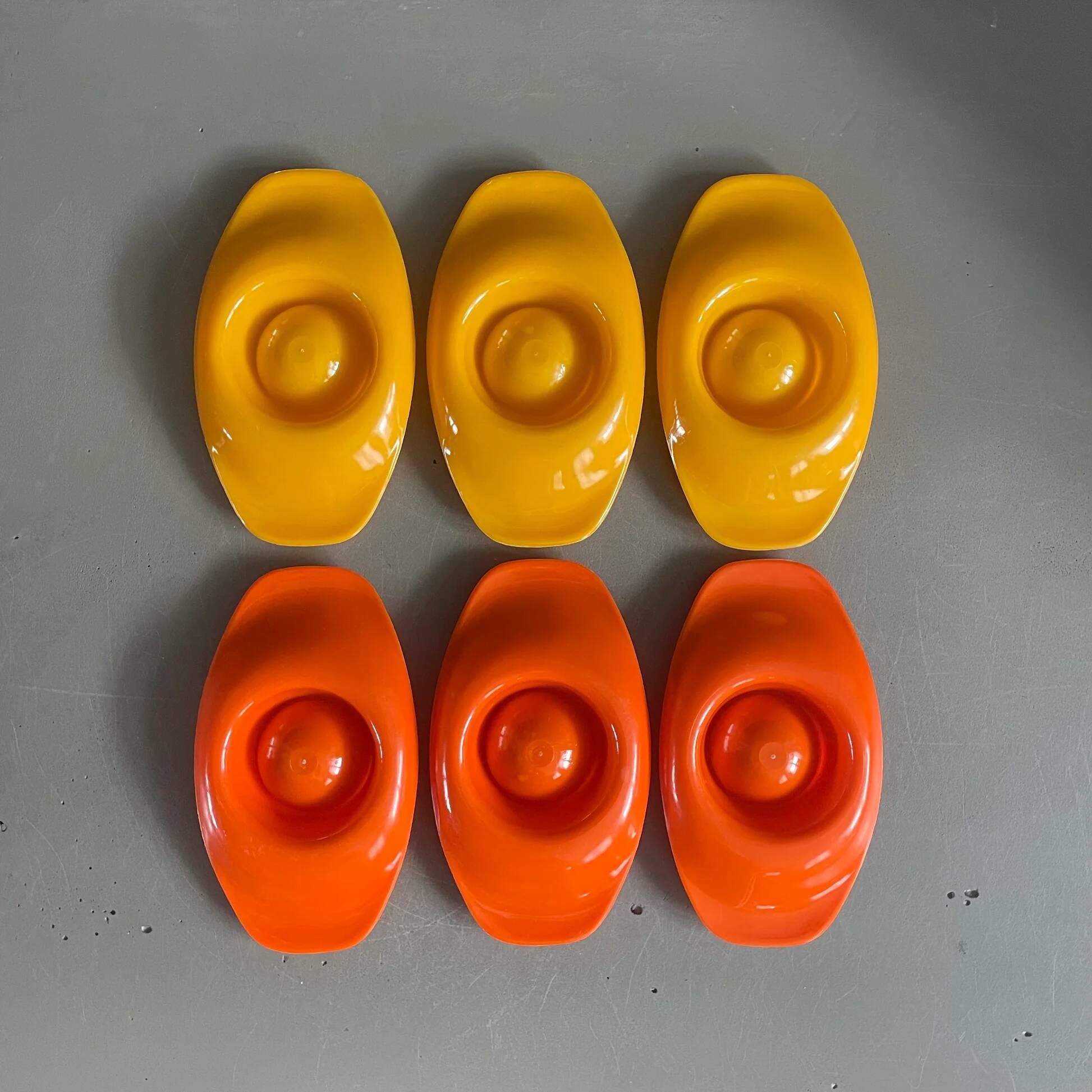 Set of 9 vintage plastic egg cups