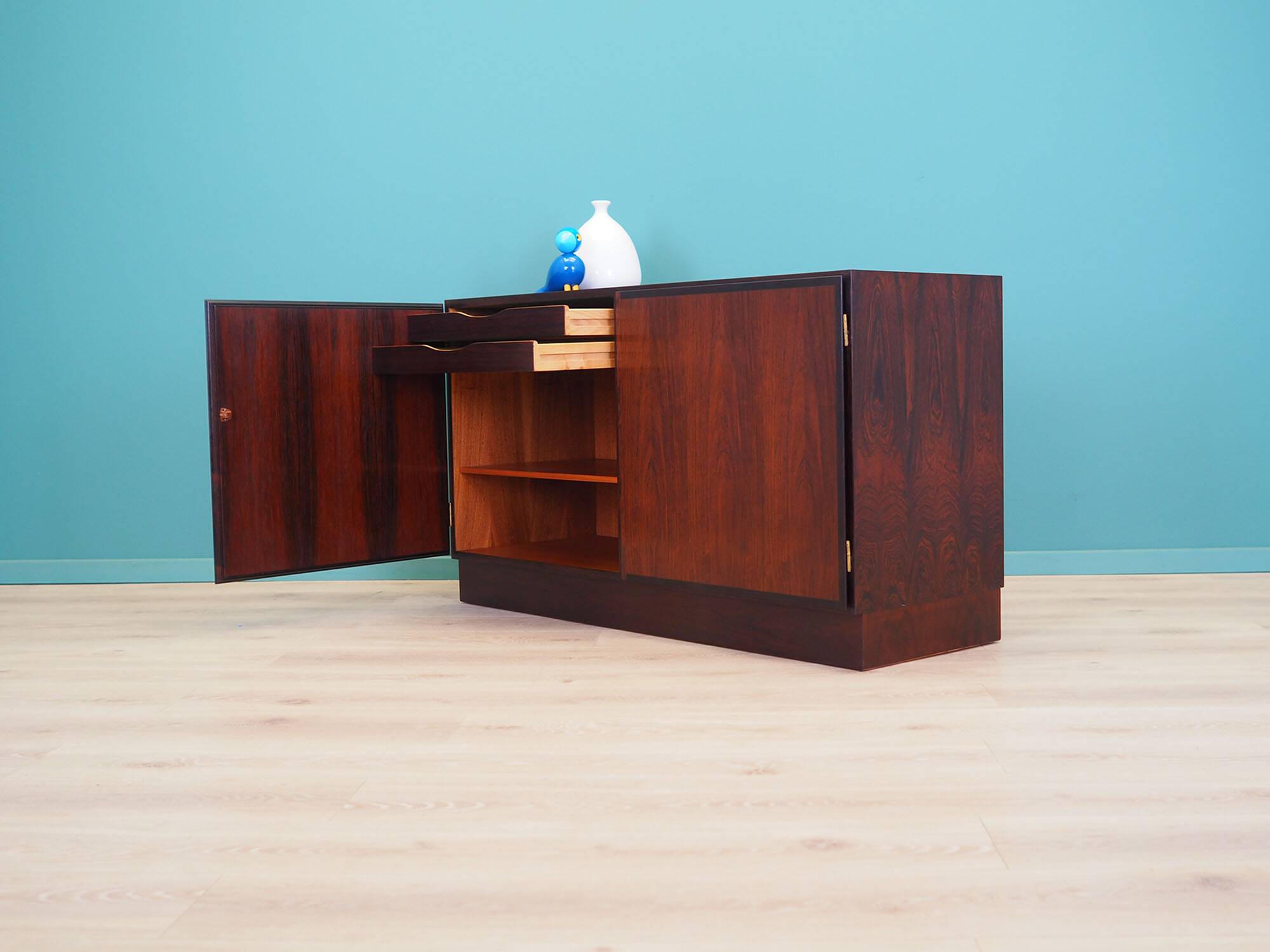 Rosewood cabinet, Danish design, 1960s, manufacturer: Omann Jun