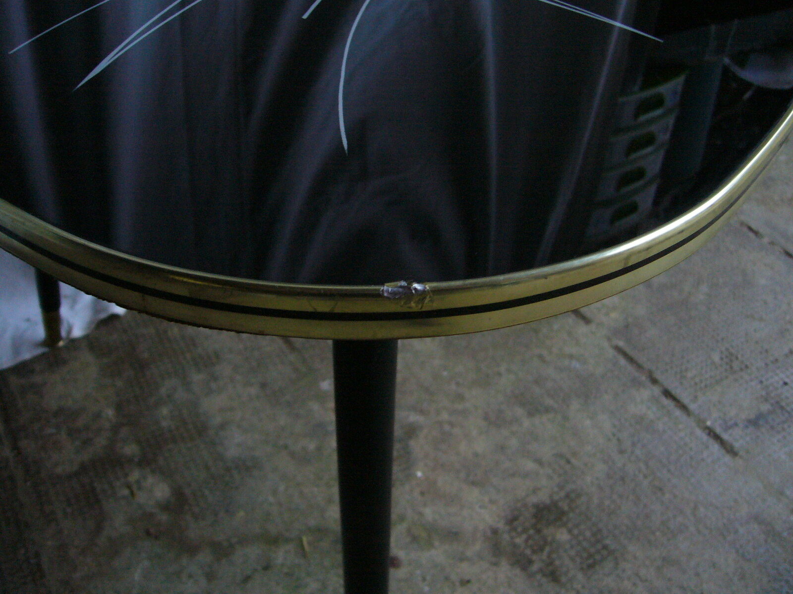 Vintage coffee table years 50