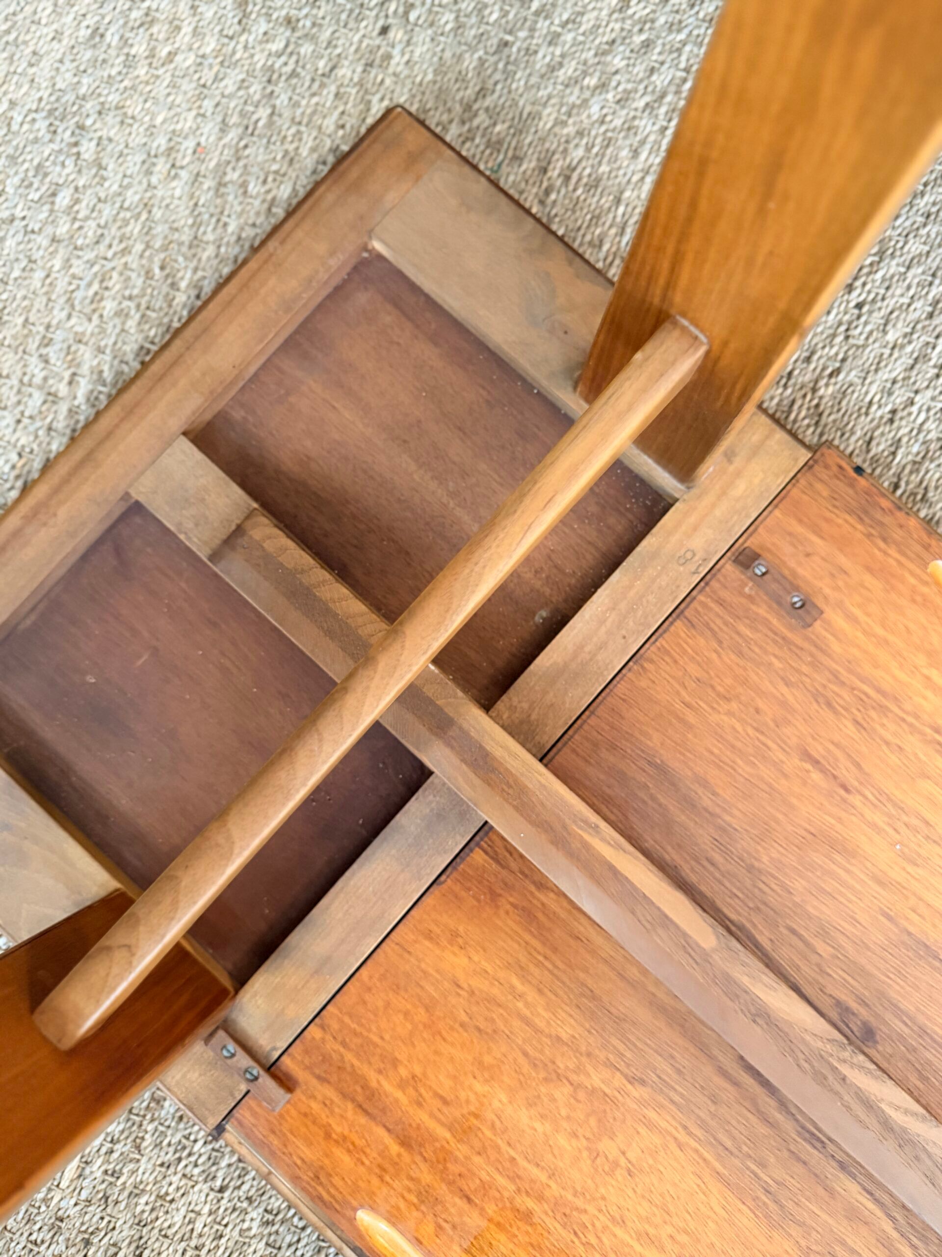 Table basse Wilhelm Renz des années 60 en hêtre