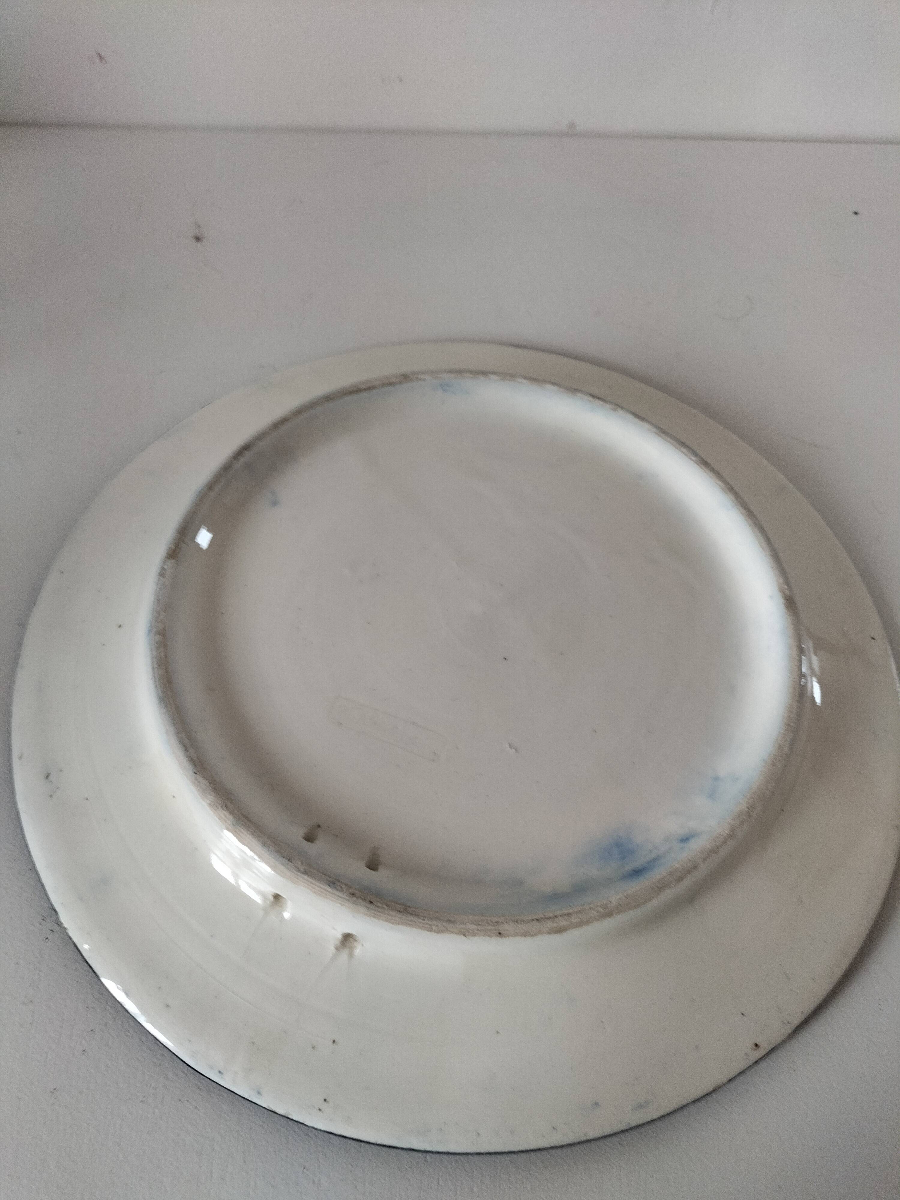 Large Andalusian ceramic plate