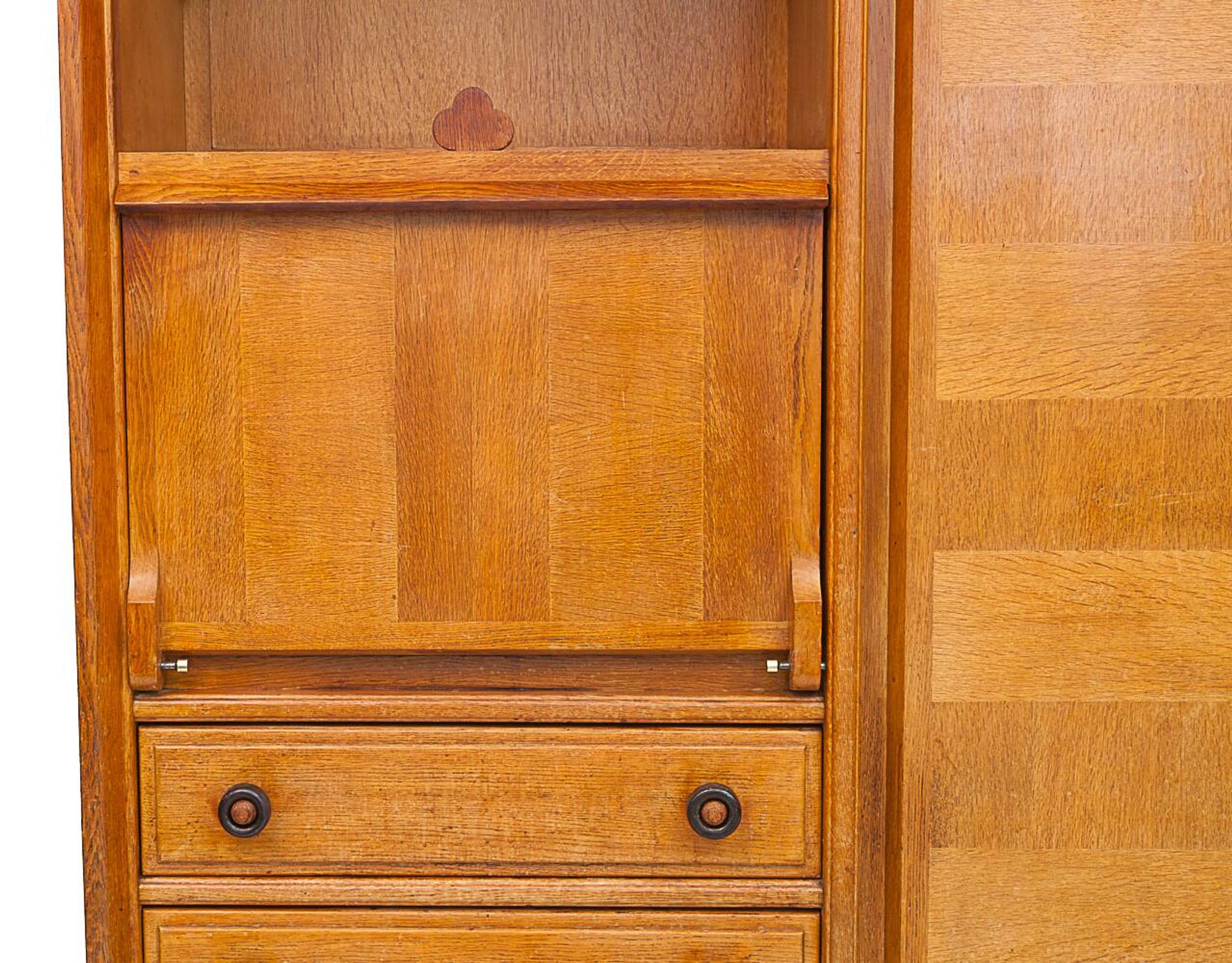Armoire par Guillerme et Chambron